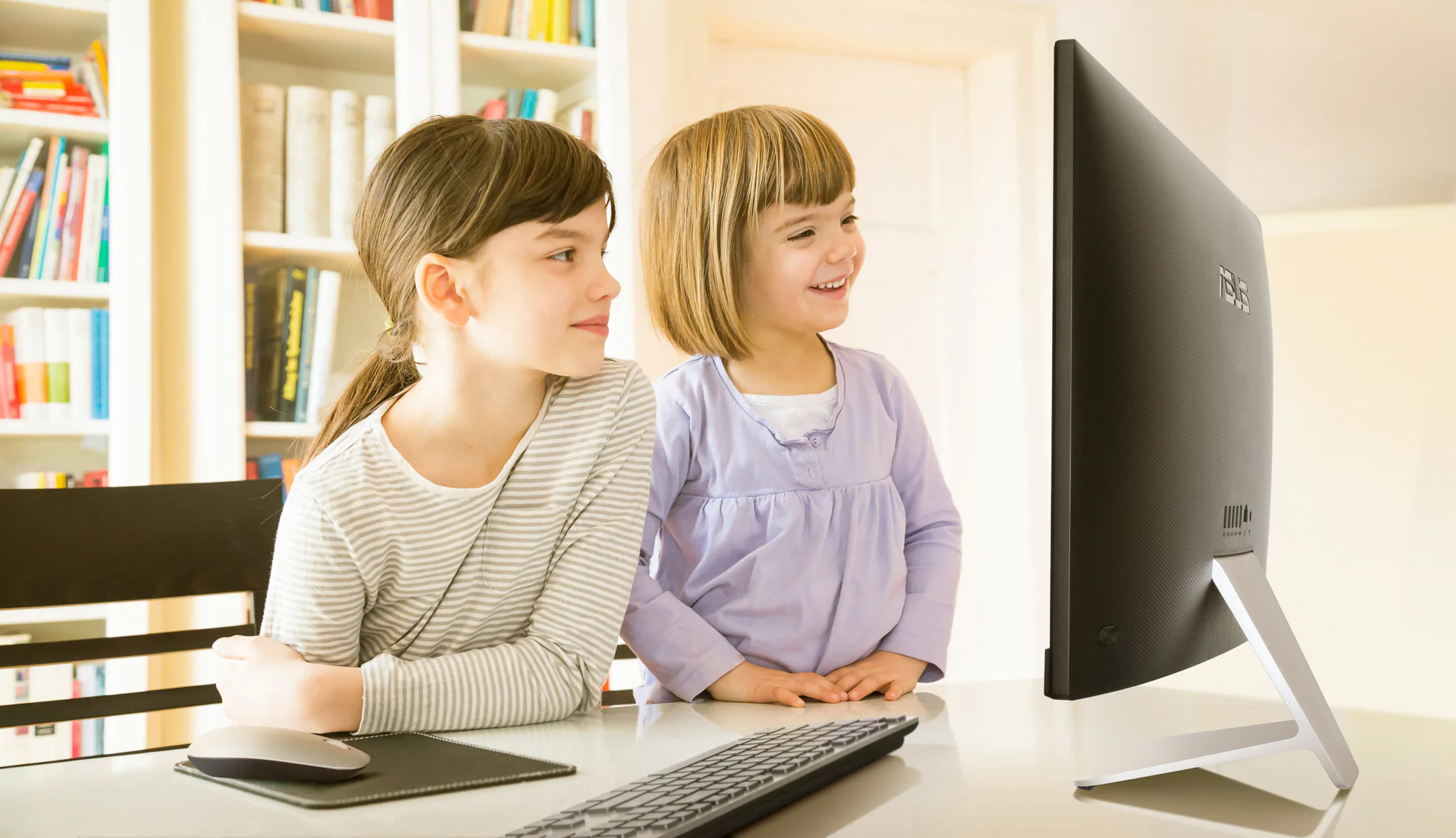 ASUS giới thiệu ExpertCenter AiO Loạt máy tính All-in-One tối ưu cho doanh nghiệp và người dùng gia đình