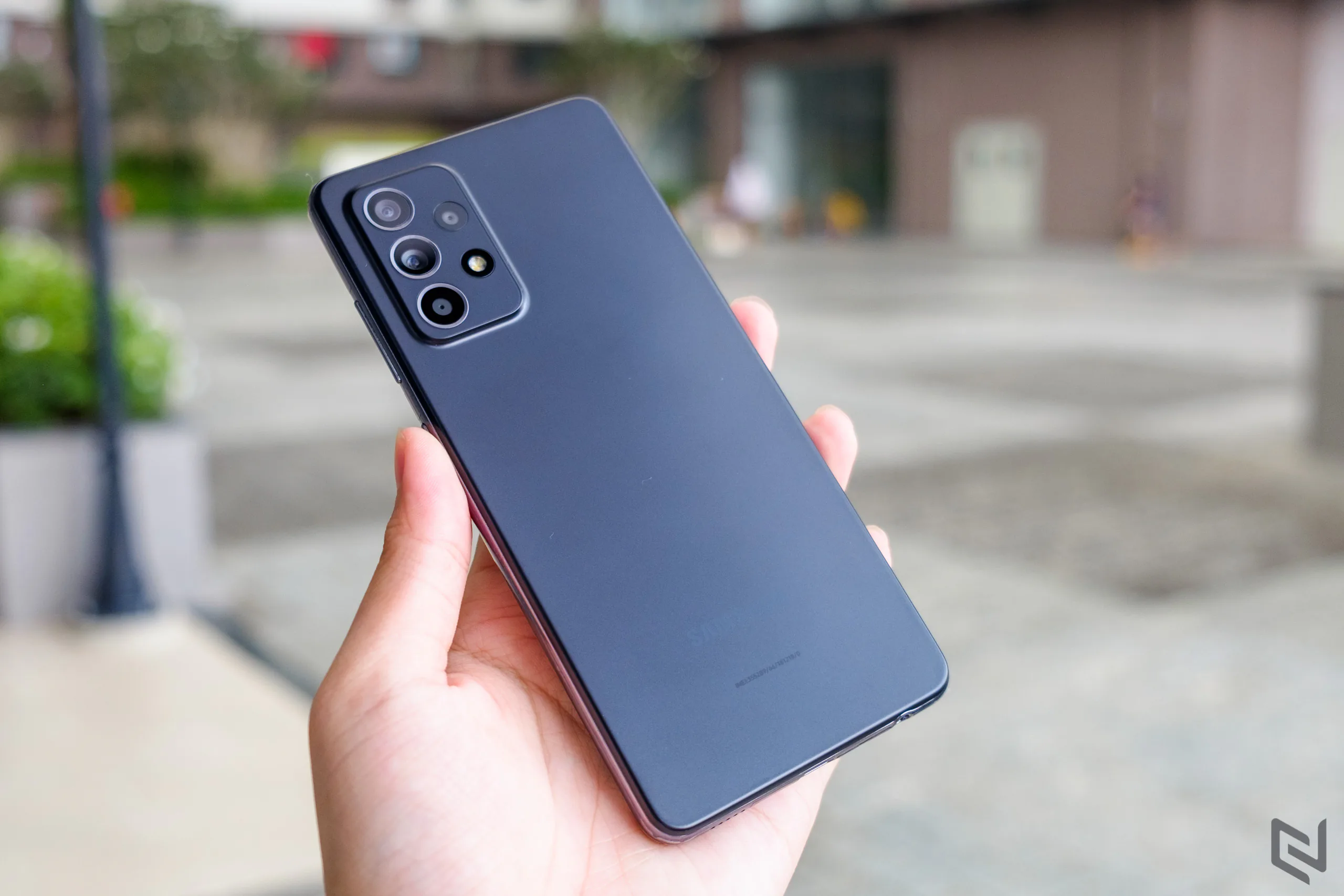 Trên tay Samsung Galaxy A52s 5G: Thiết kế cao cấp, cụm camera chuyên nghiệp cùng kết nối 5G