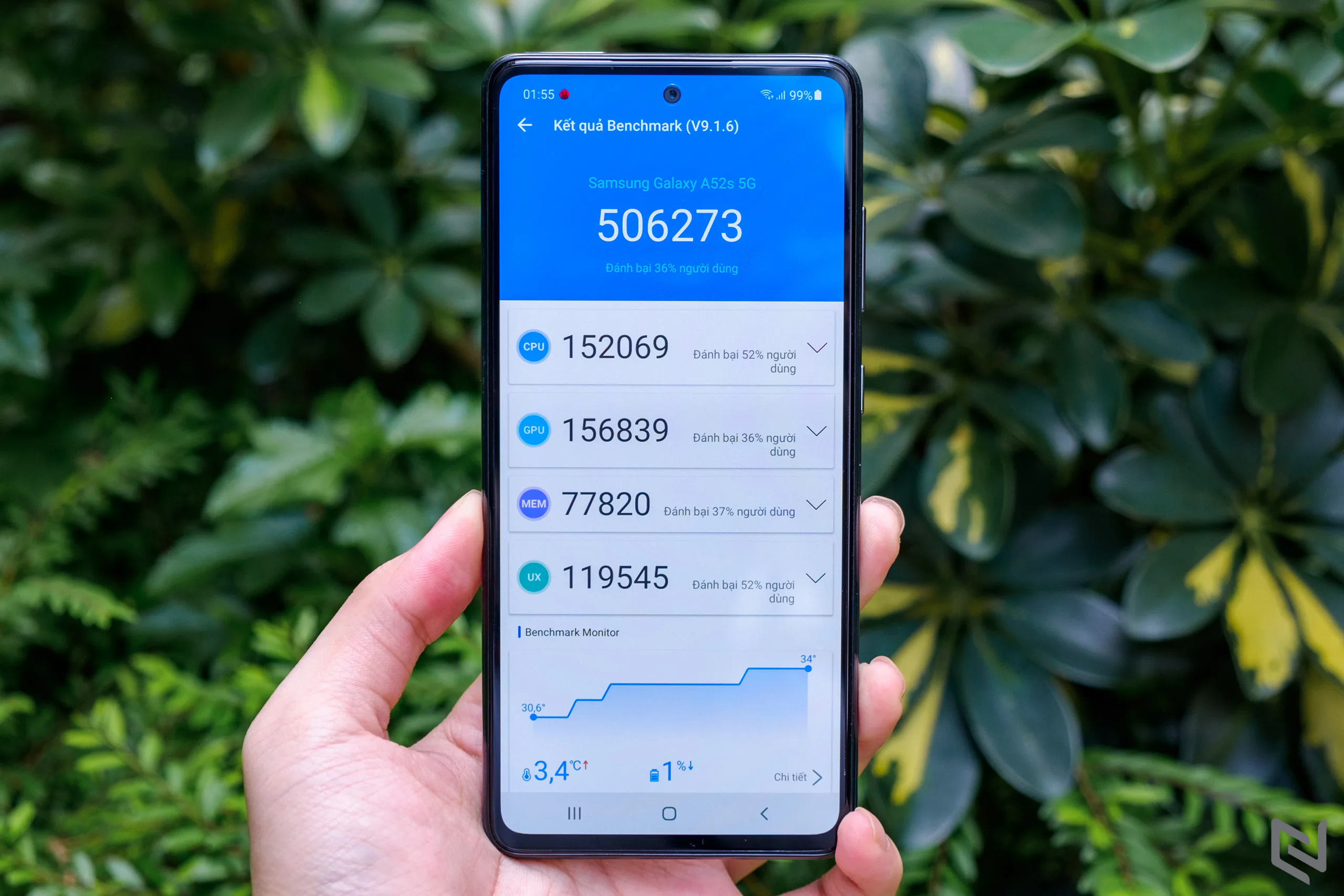 Trên tay Samsung Galaxy A52s 5G: Thiết kế cao cấp, cụm camera chuyên nghiệp cùng kết nối 5G