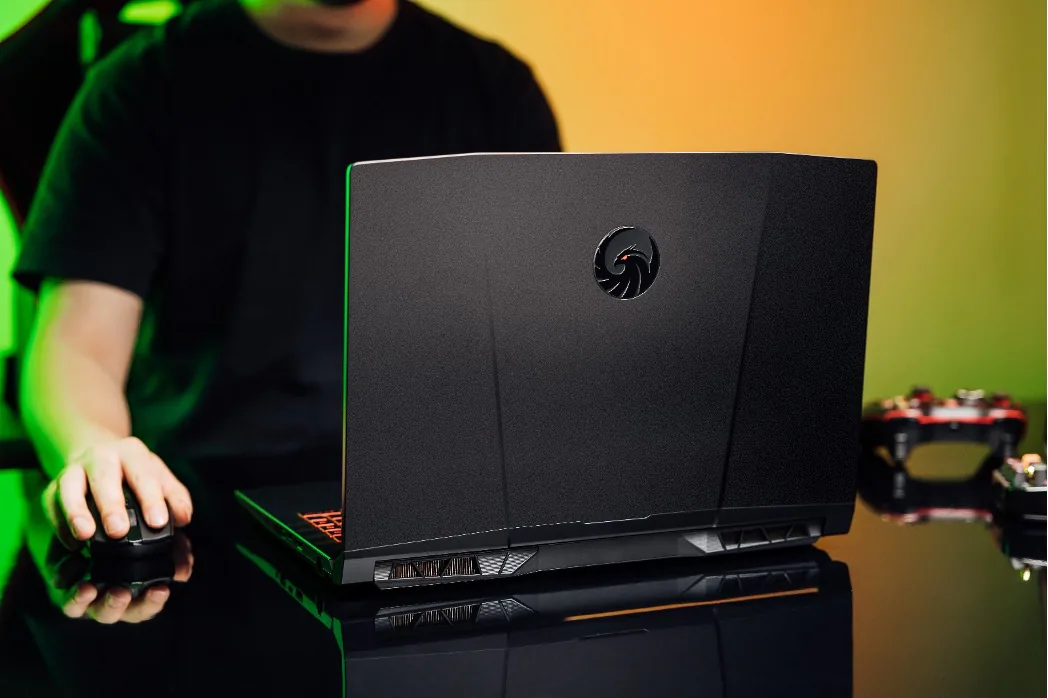 MSI Alpha 15 – Laptop chiến game đỉnh cao với sức mạnh từ cặp đôi nhà AMD
