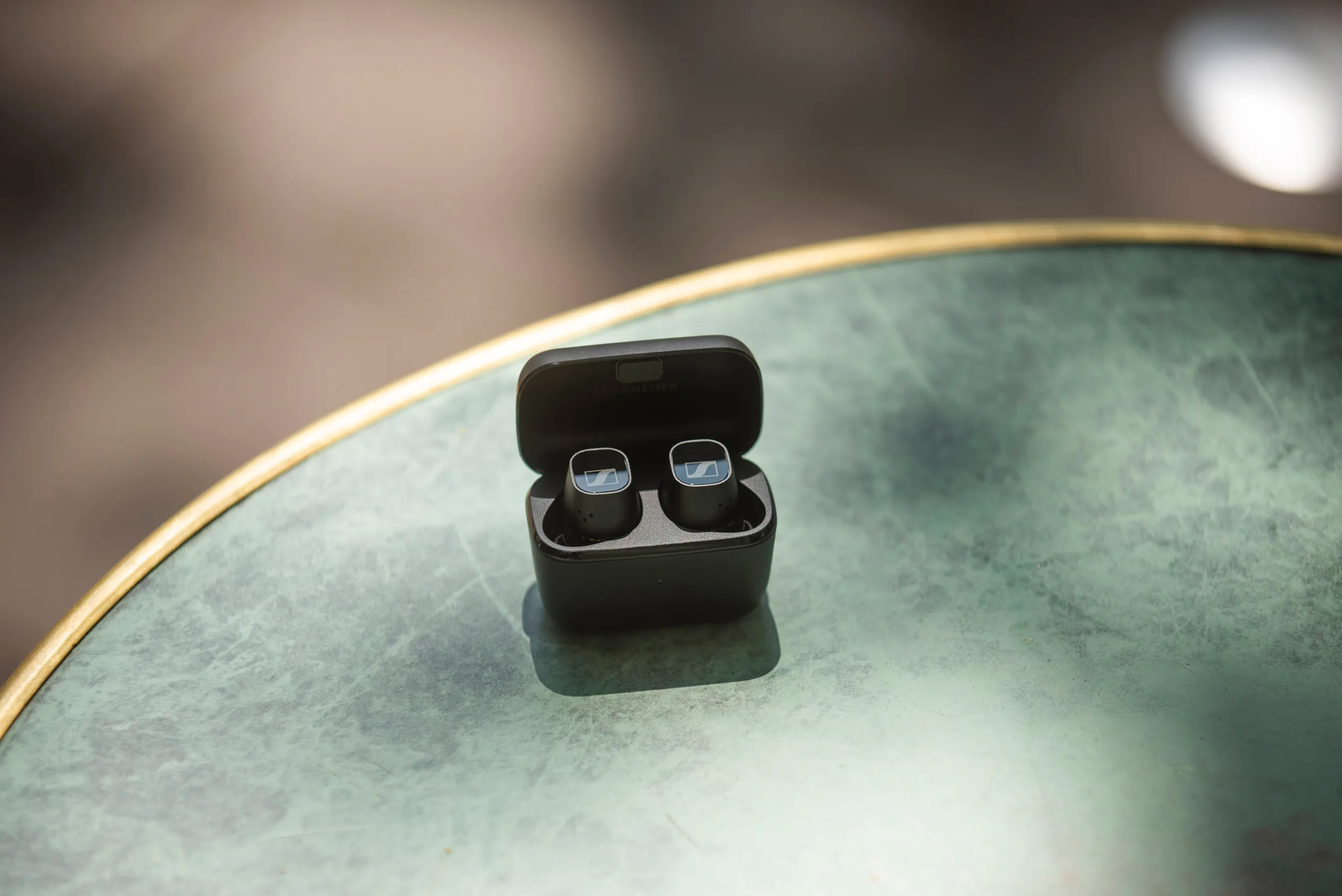 Sennheiser CX Plus True Wireless ra mắt, trang bị chống ồn chủ động, giá 4,699,000 VND