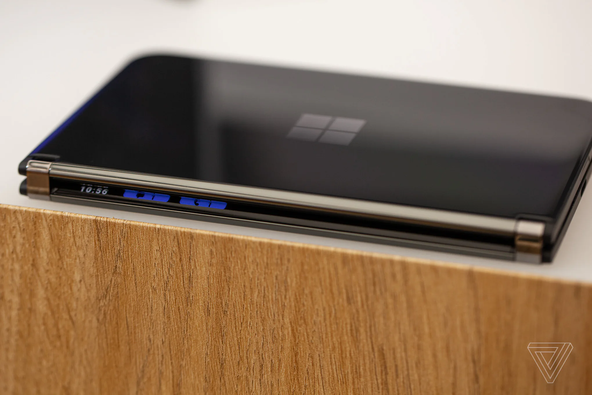 Microsoft ra mắt Surface Duo 2 mới với màn hình 90Hz, nâng cấp camera cùng chip Snapdragon 888