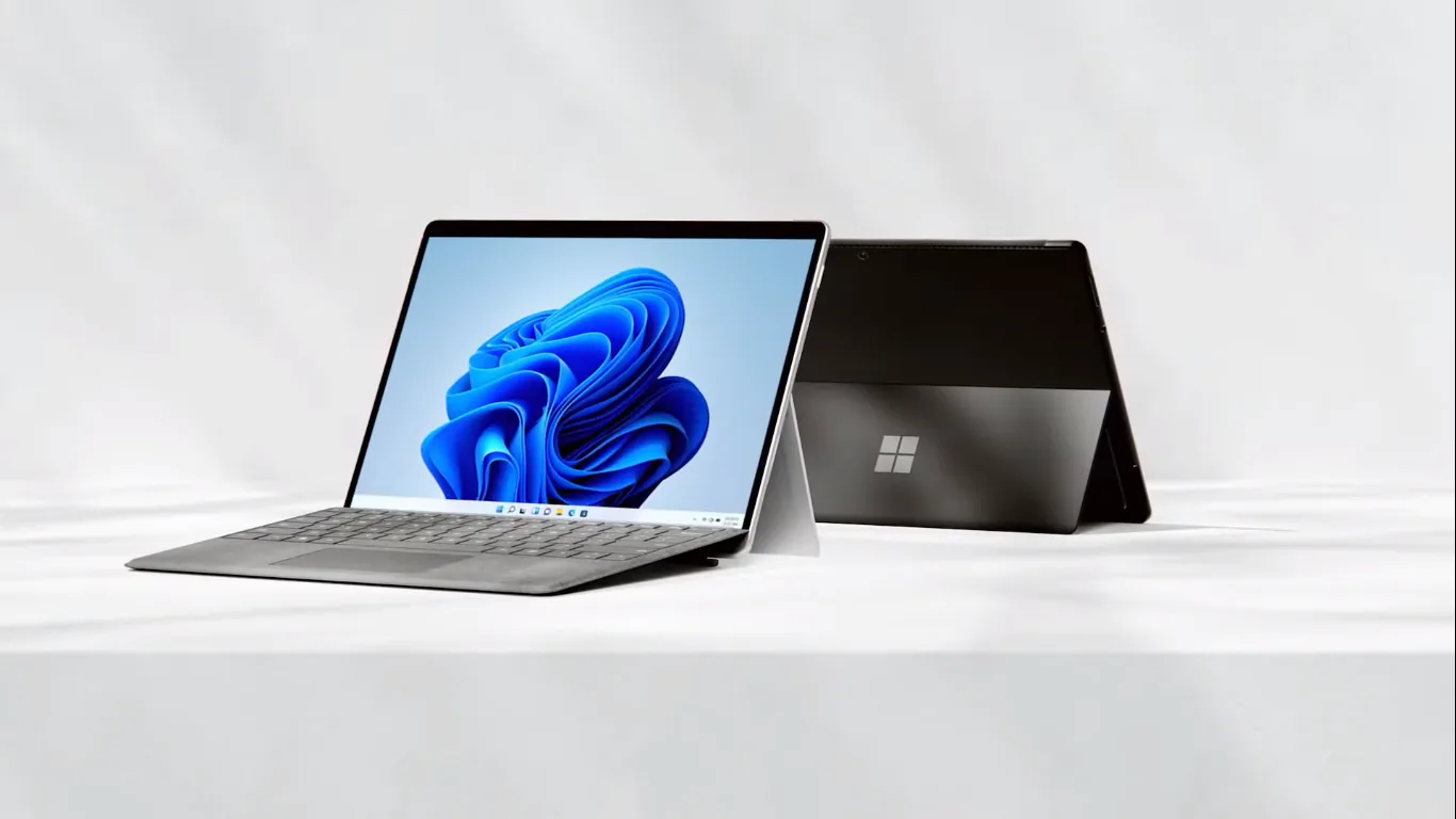 Surface Pro 8 ra mắt với màn hình 120Hz, vi xử lý Intel thế hệ 11 và hỗ trợ Thunderbolt 4