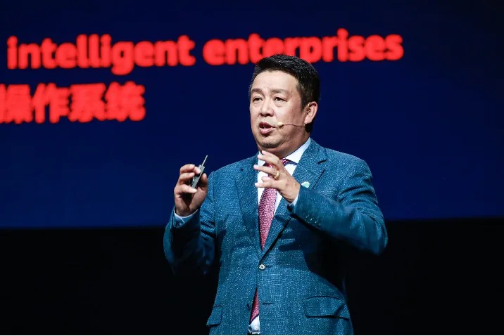 Đi sâu vào kỹ thuật số từ thực tiễn, Huawei ra mắt 11 giải pháp dựa trên tình huống