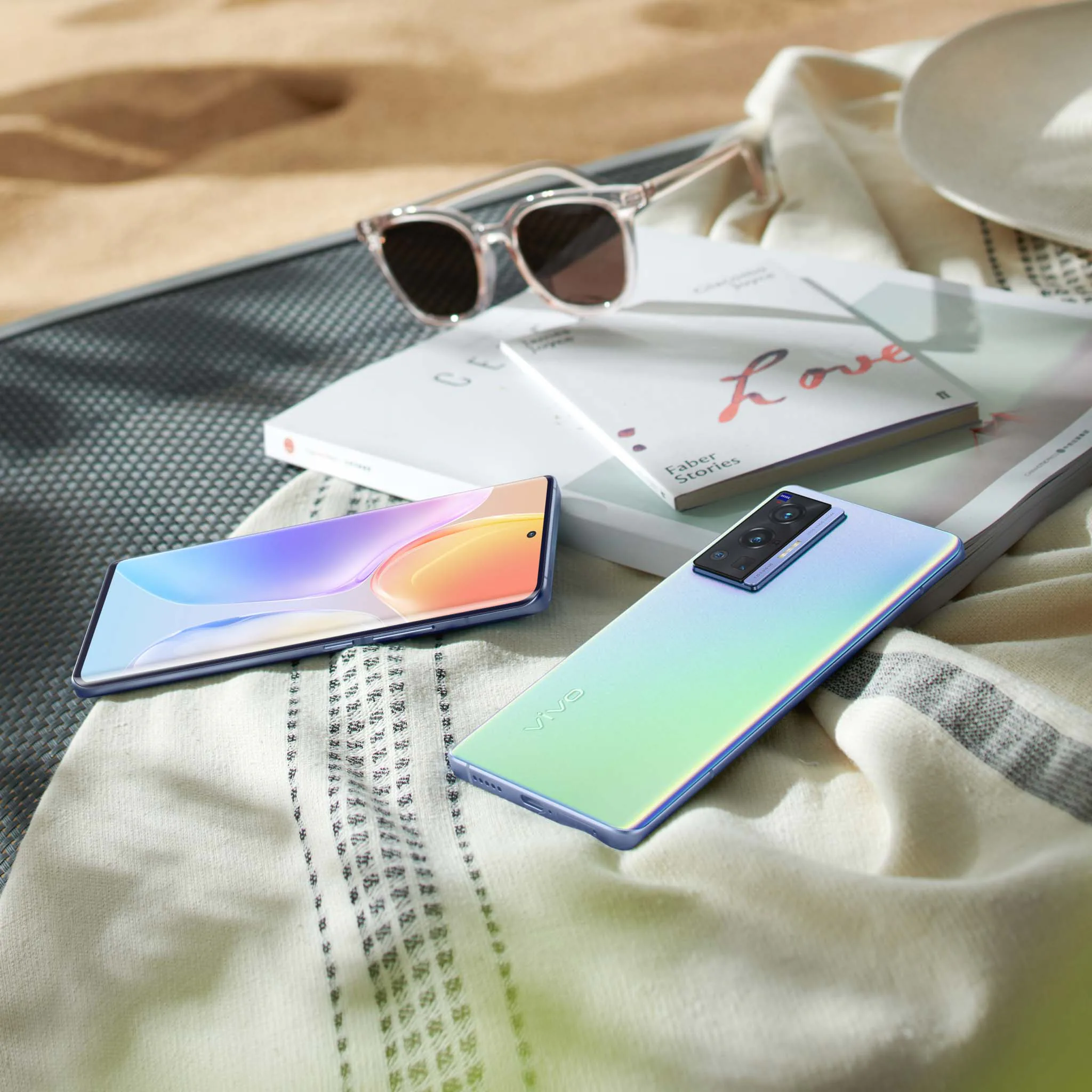 vivo X70 Pro chính thức ra mắt tại Việt Nam: Camera ZEISS kết hợp Chống Rung Gimbal 3.0 Siêu Cảm Biến, Nâng cấp mạnh mẽ khả năng quay chụp đêm