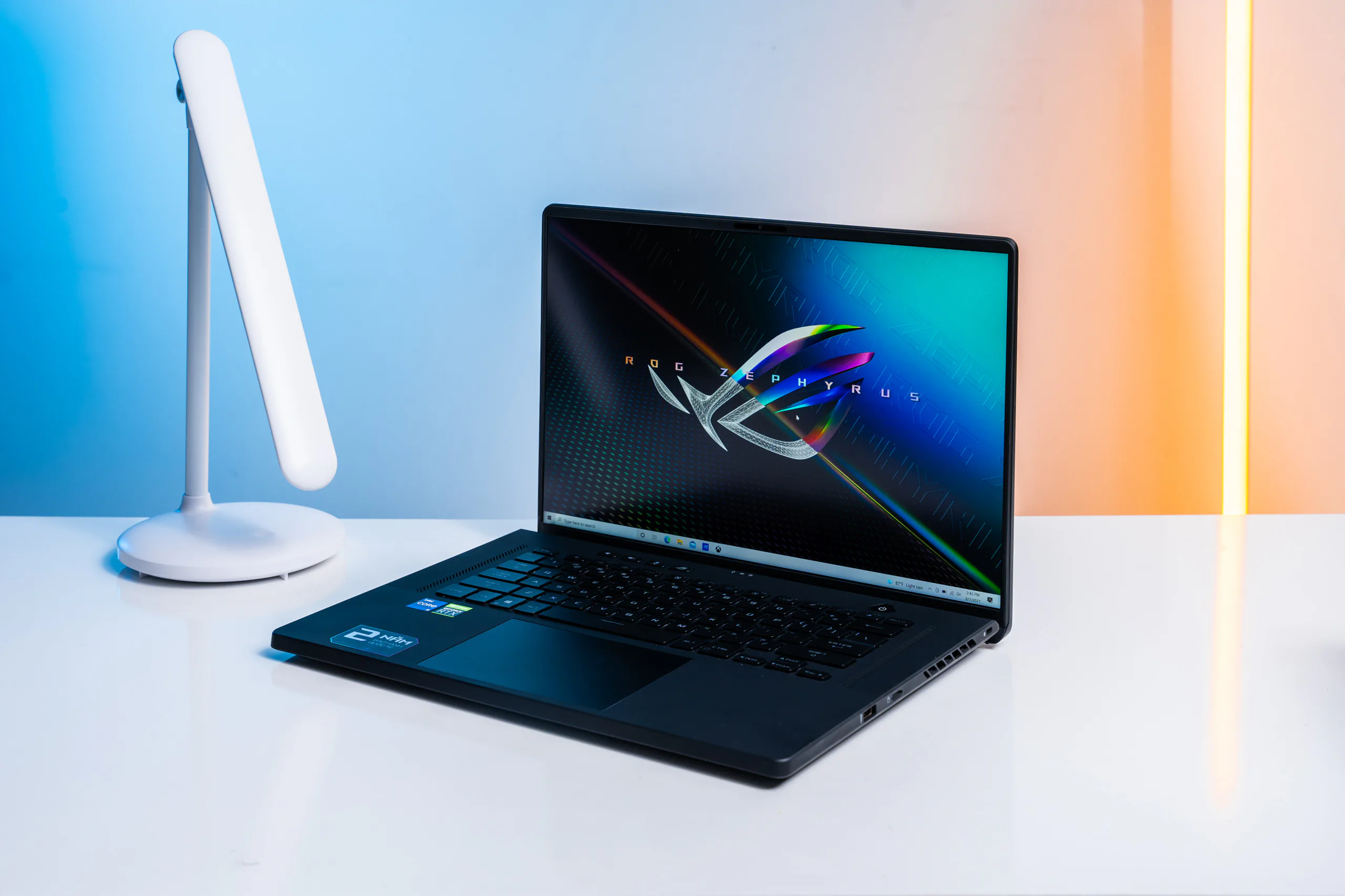Trên tay ROG Zephyrus M16 siêu mỏng, siêu mạnh với bộ xử lý Intel thế hệ 11 mới