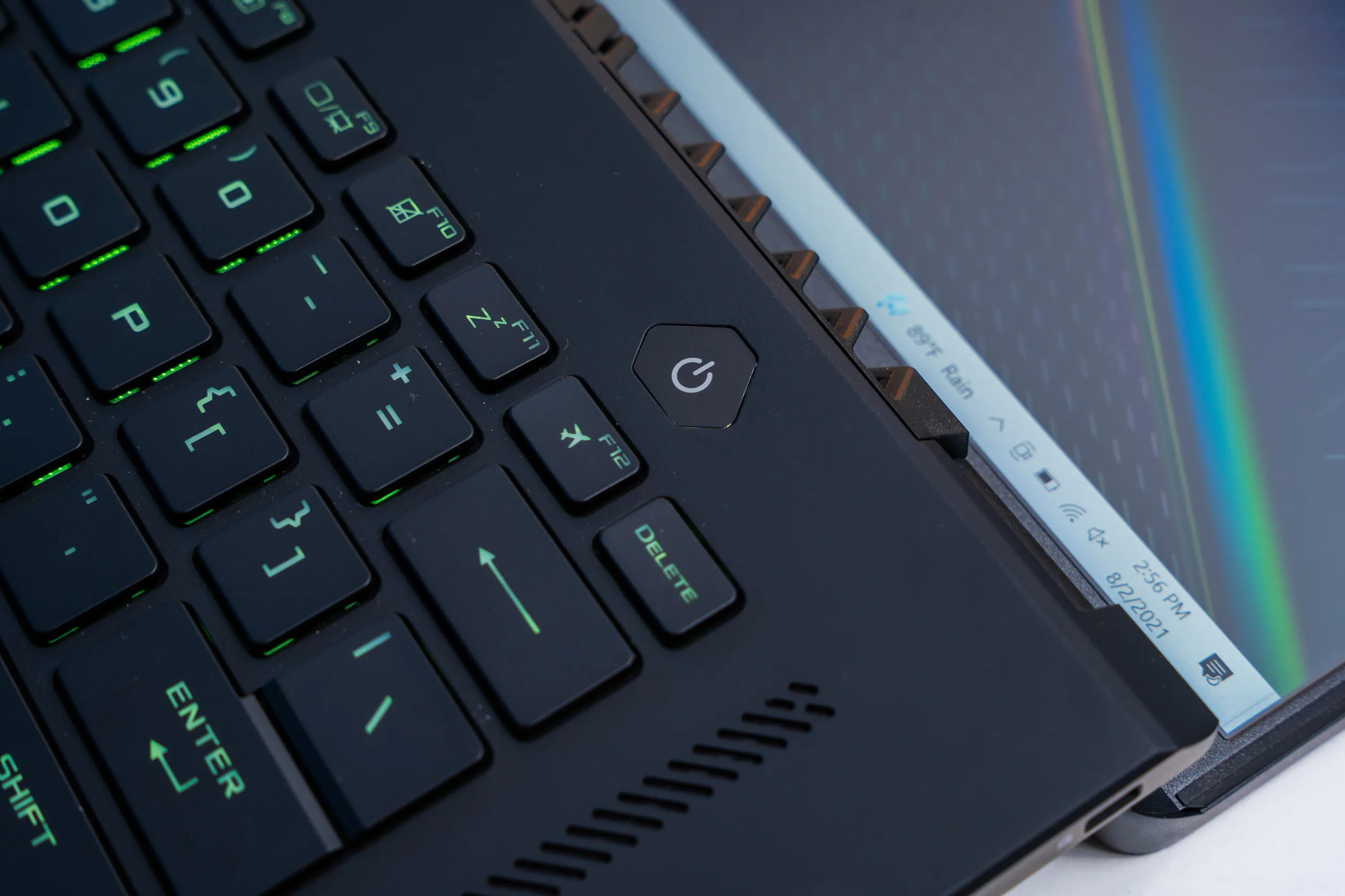 Trên tay ROG Zephyrus M16 siêu mỏng, siêu mạnh với bộ xử lý Intel thế hệ 11 mới