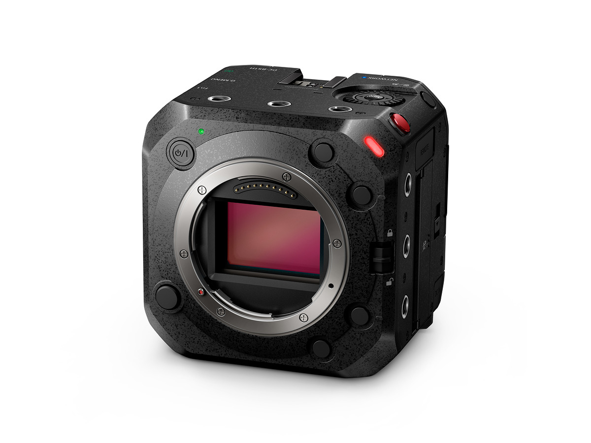 Panasonic ra mắt máy quay Lumix DC-BS1H mạnh mẽ như chiếc S1H full frame