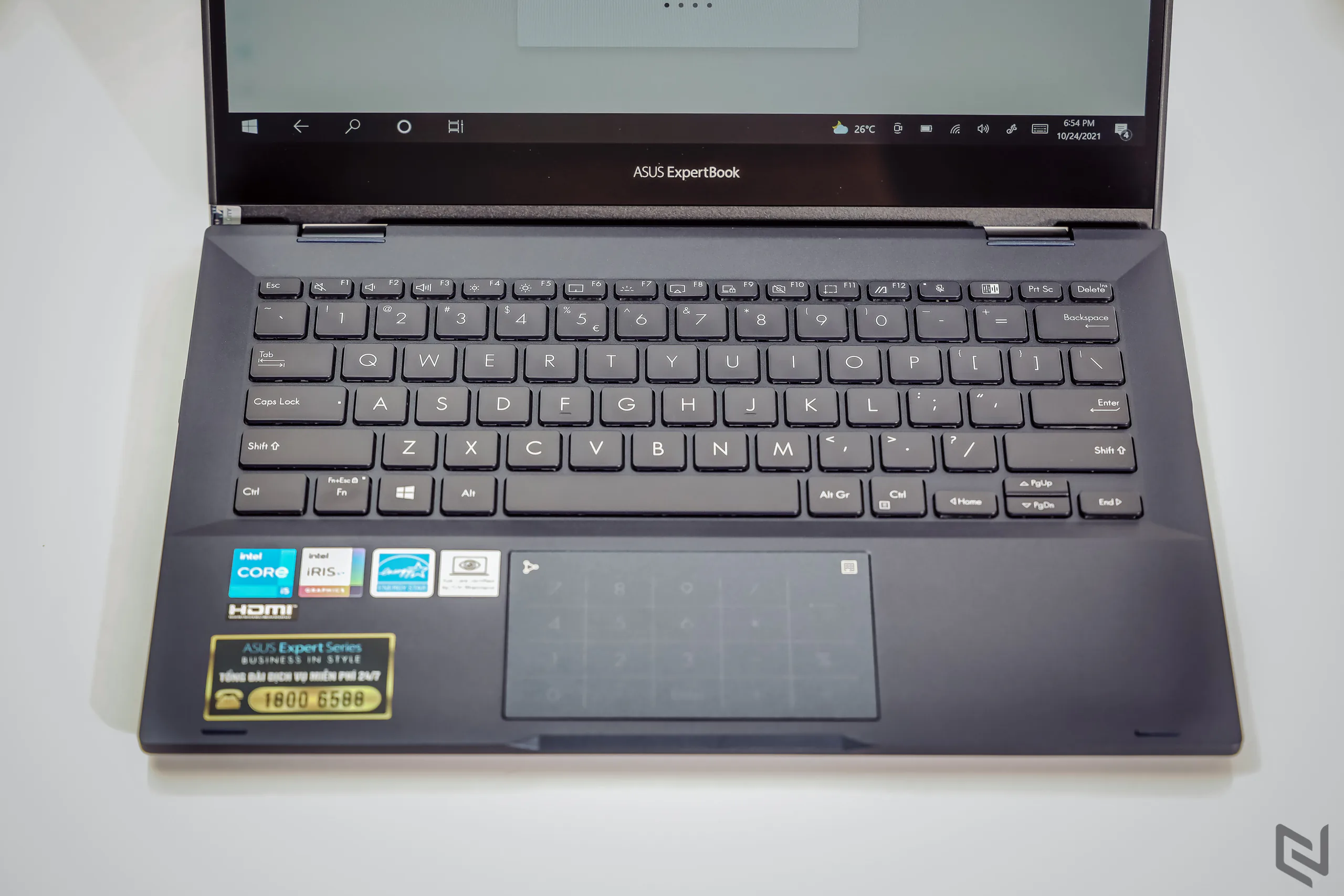 Trên tay laptop doanh nhân ASUS ExpertBook B5 Flip: Sự lựa chọn hoàn hảo cho nhu cầu công việc