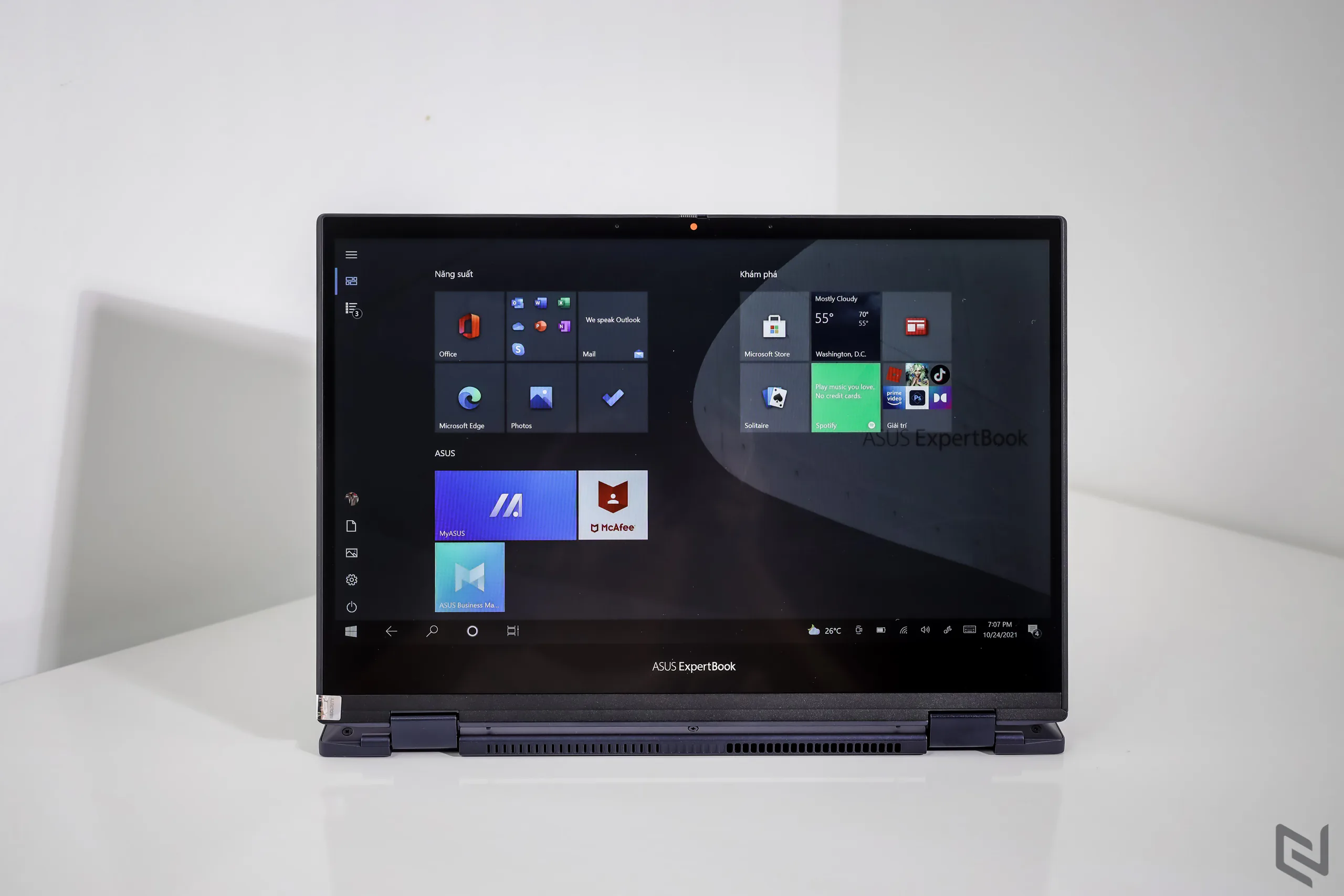Trên tay laptop doanh nhân ASUS ExpertBook B5 Flip: Sự lựa chọn hoàn hảo cho nhu cầu công việc