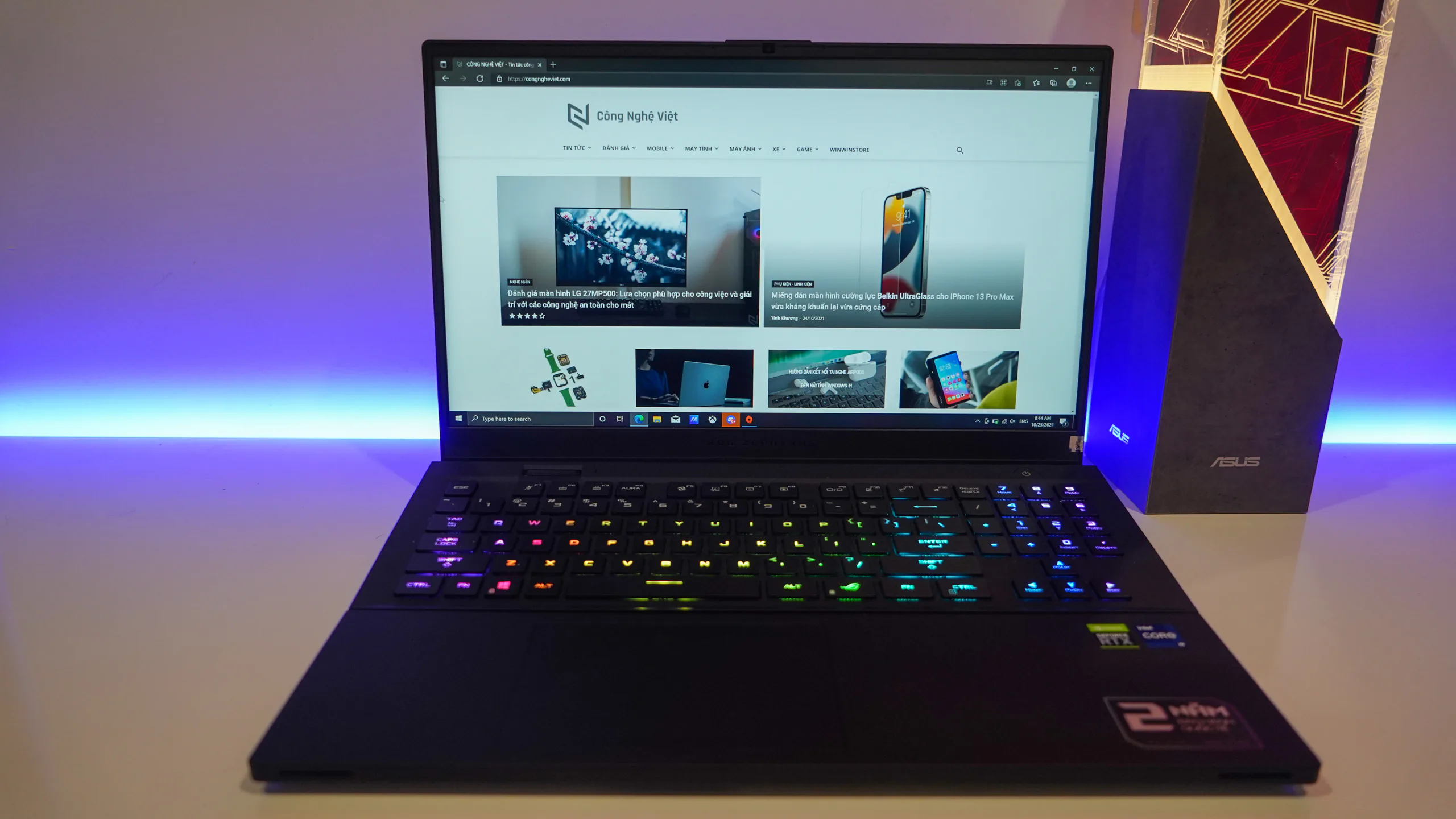 Trên tay laptop ROG Zephyrus S17 từ ASUS: Laptop chơi game và làm việc ưu việt cho người dùng trẻ