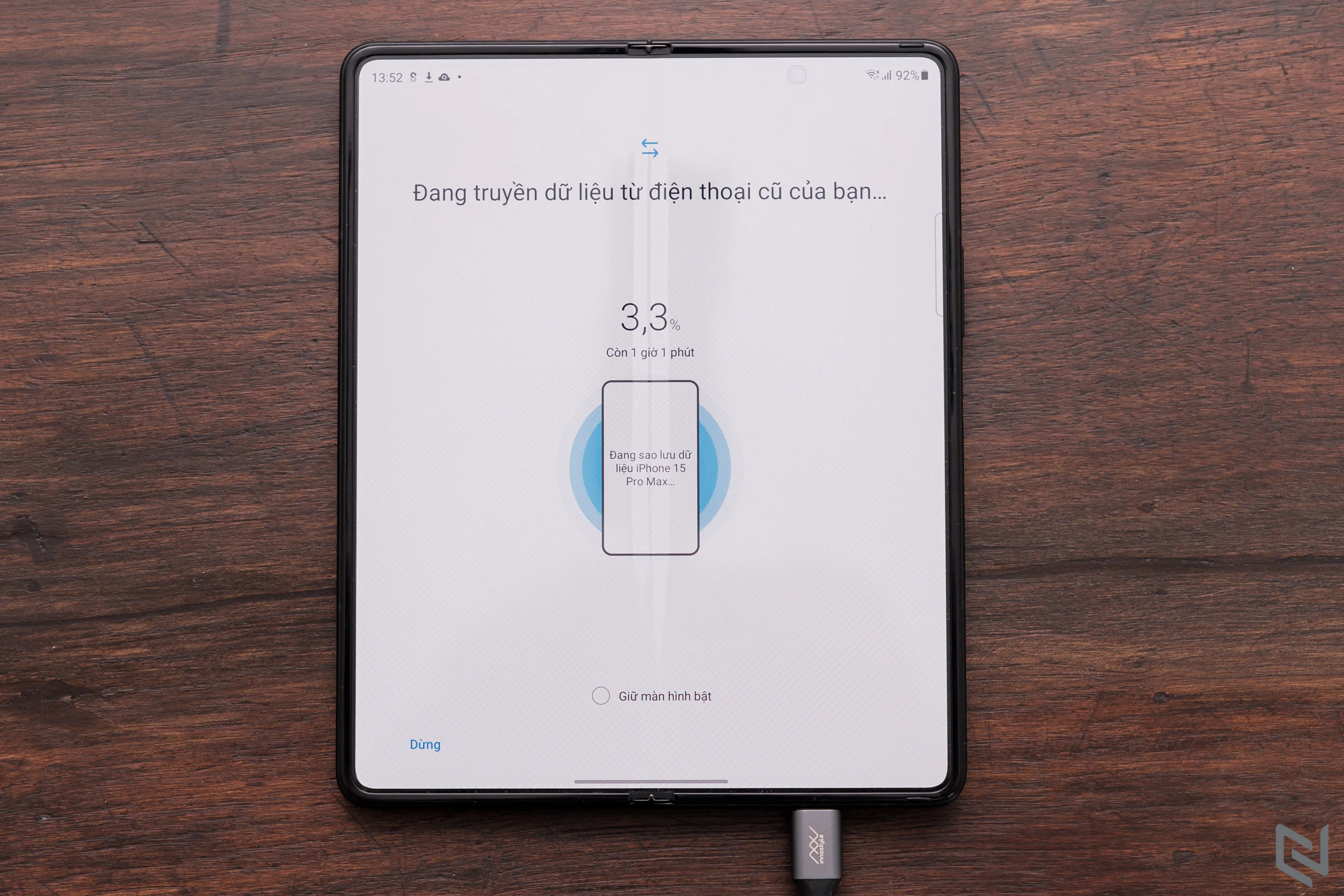 Cách chuyển dữ liệu từ iPhone sang Galaxy Z Fold3/Z Flip3