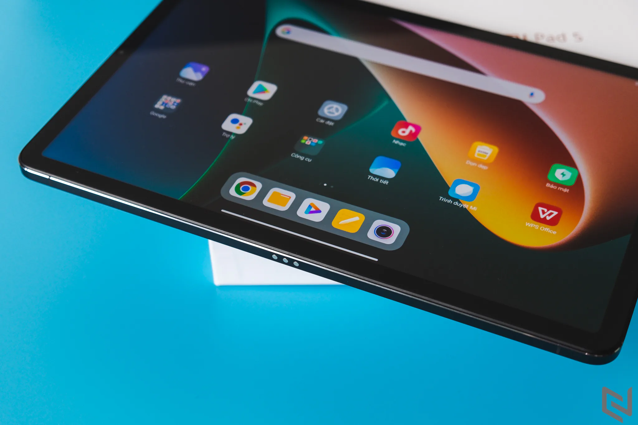 Mở hộp máy tính bảng Xiaomi Pad 5: Màn hình 120Hz với màu sắc ấn tượng, chạy Snapdragon 860 mạnh mẽ