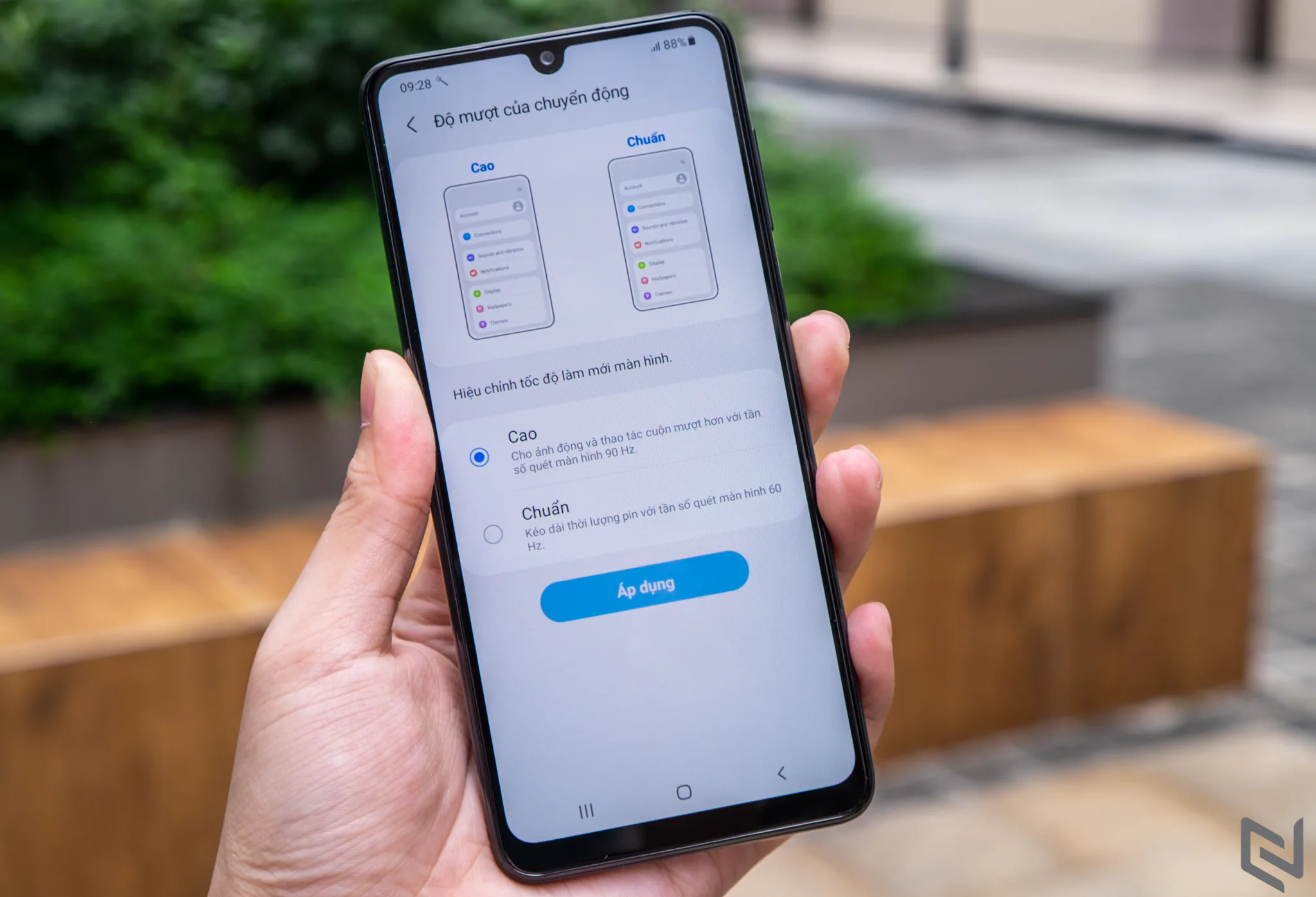Mở hộp Samsung Galaxy M22: Màn hình đẹp, hiệu năng mạnh mẽ với màn hình tràn viền 90Hz