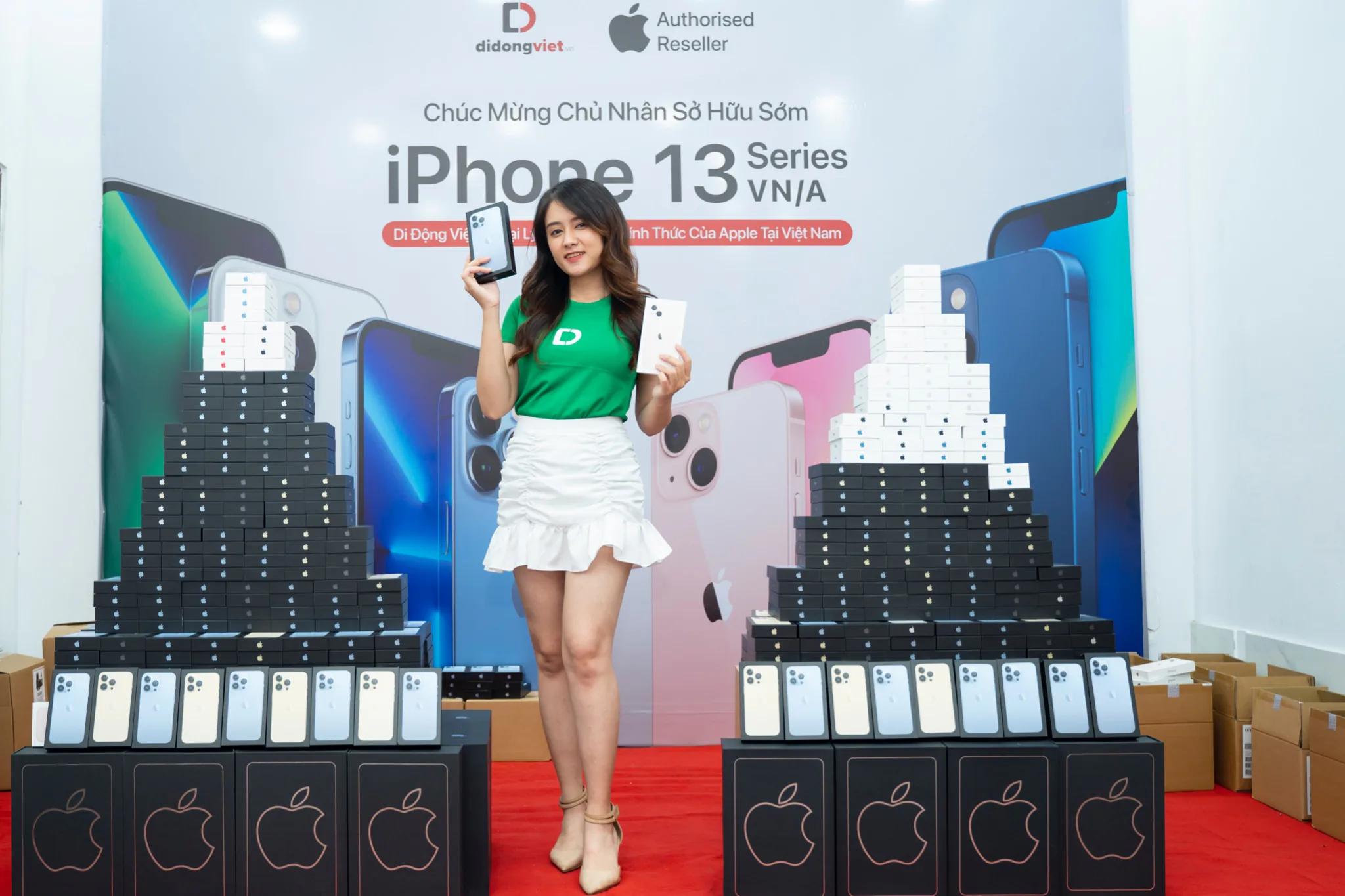 Di Động Việt chuẩn bị iPhone 13 series VN/A, sẵn sàng ngày mở bán rạng sáng 22/10
