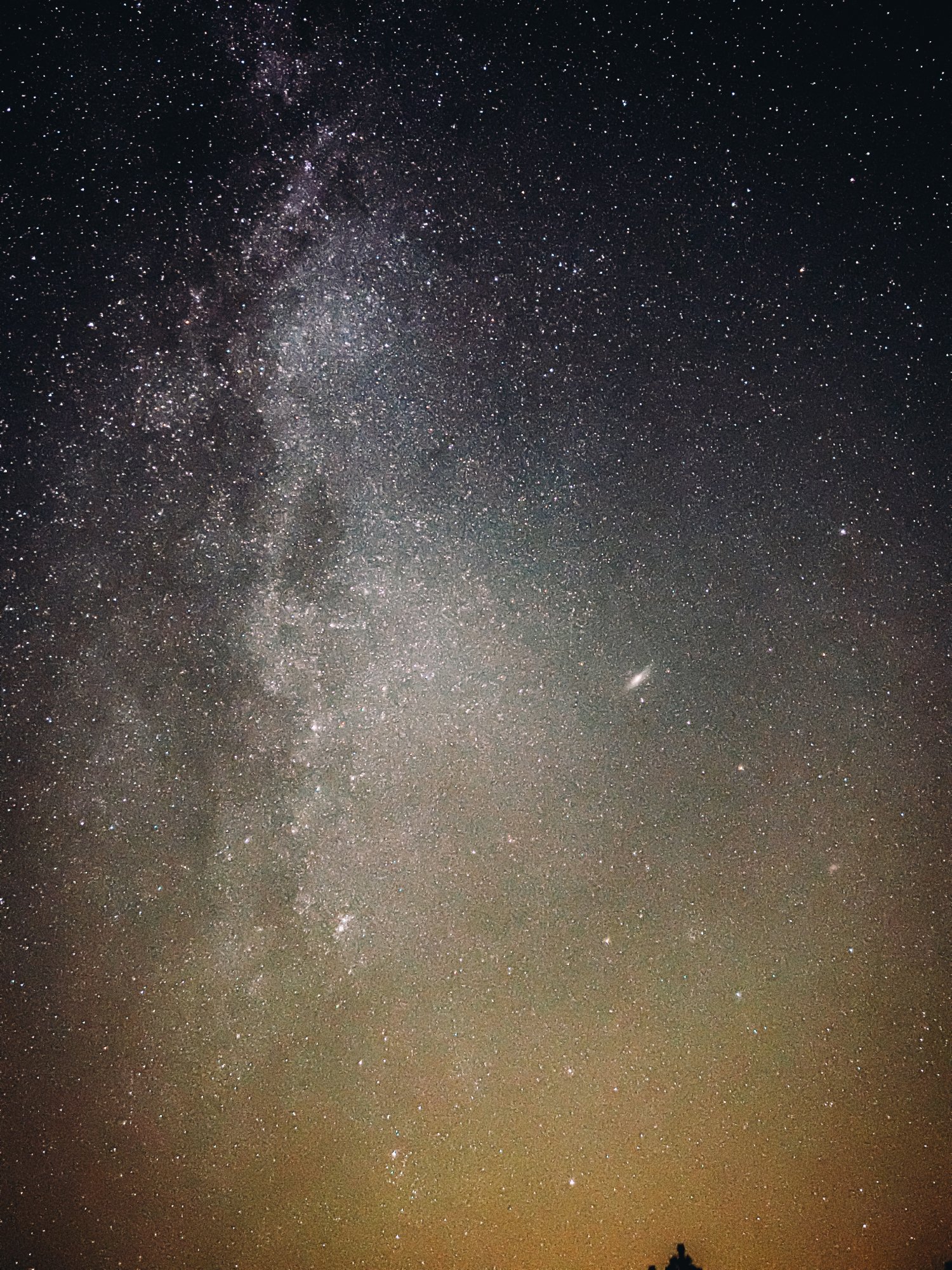 Cùng xem loạt ảnh Milky Way được chụp bởi iPhone 13 Pro Max