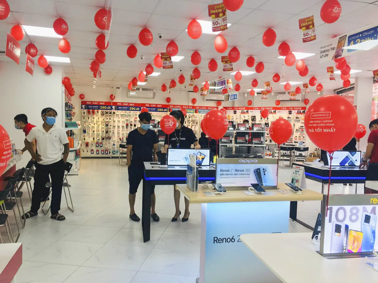 CellphoneS khai trương cửa hàng đầu tiên tại Bắc Ninh