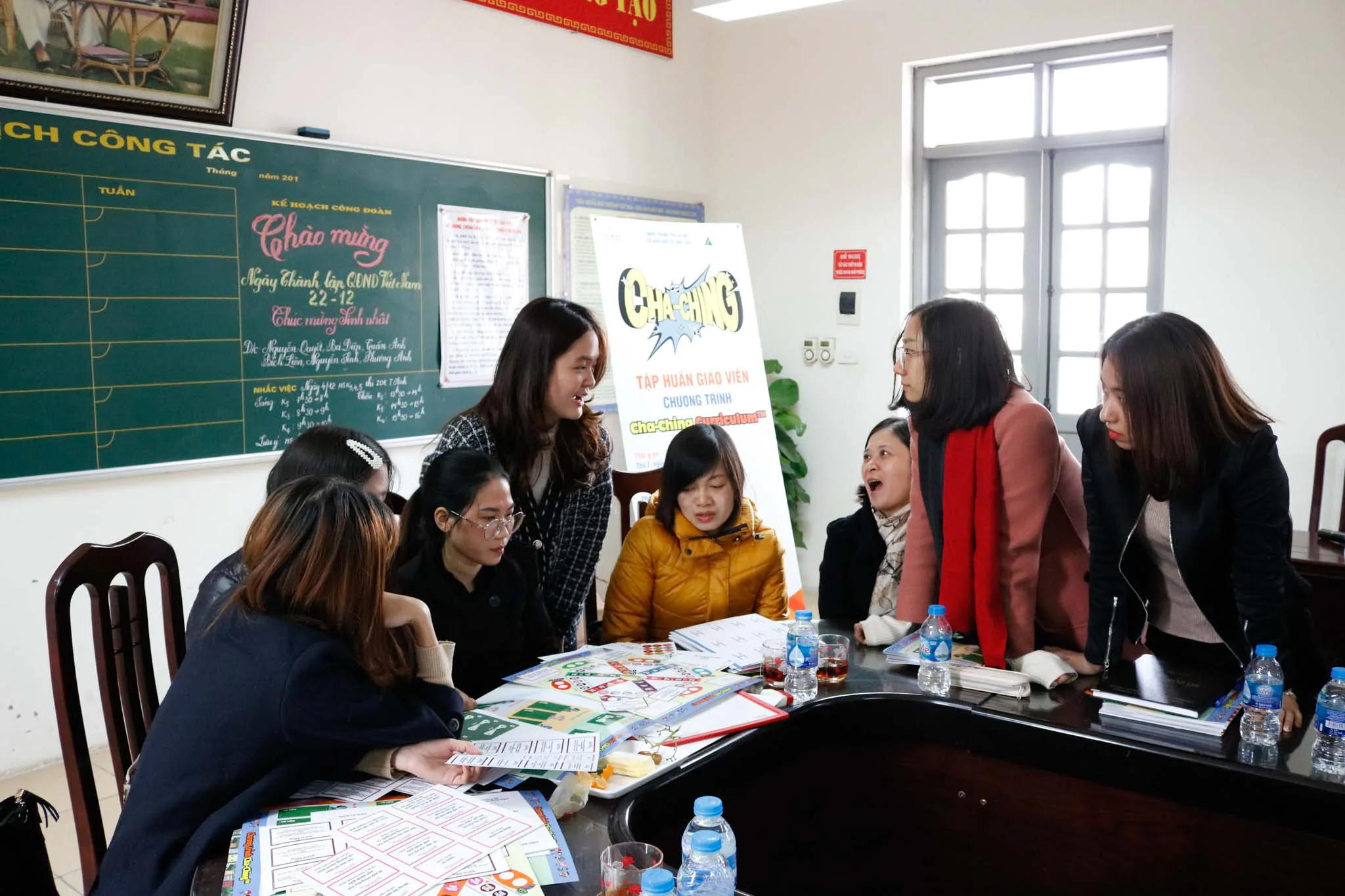 Triển khai năm thứ 3 chương trình giáo dục tài chính cho trẻ “Cha-Ching”