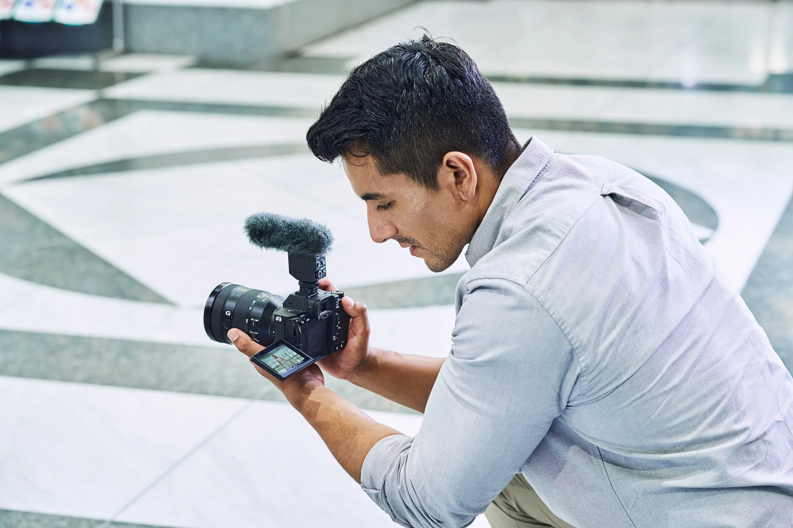 Sony Việt Nam ra mắt máy ảnh Sony A7 IV vượt trội với cảm biến full-frame 33 MP, giá 59,990,000 VND