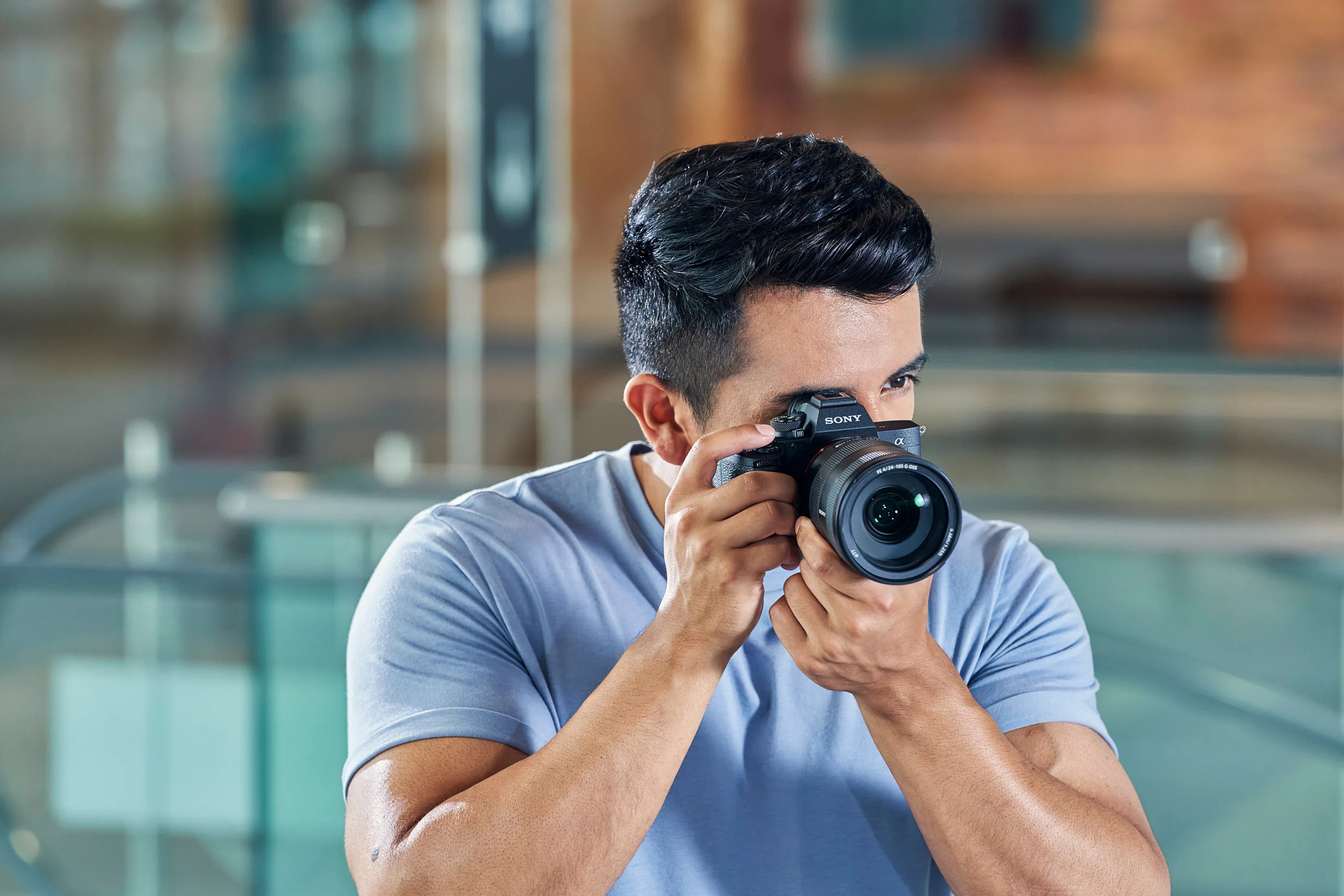 Sony Việt Nam ra mắt máy ảnh Sony A7 IV vượt trội với cảm biến full-frame 33 MP, giá 59,990,000 VND
