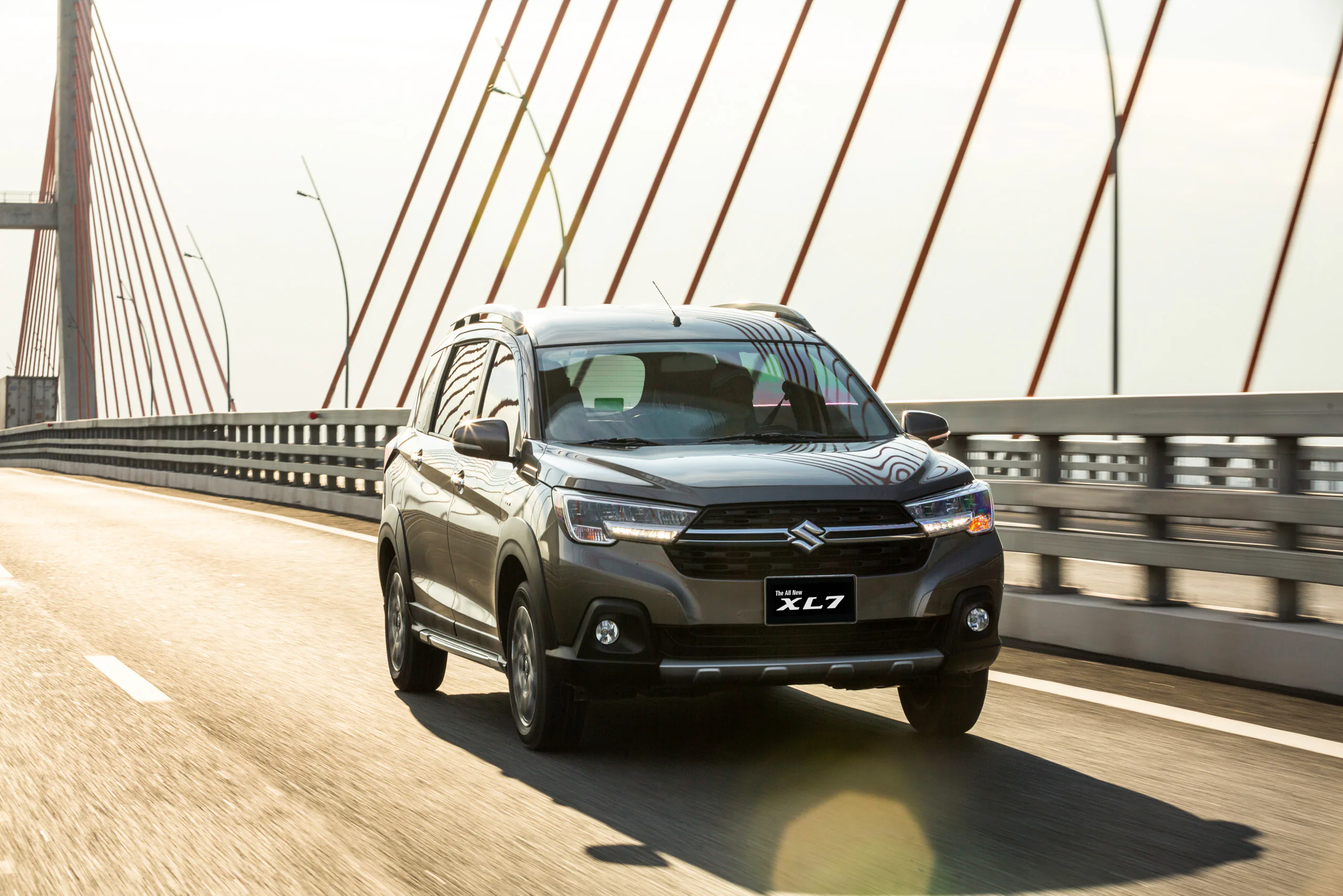 Suzuki XL7: Thay đổi cuộc chơi, khẳng định vị thế trên đường đua xe 7 chỗ