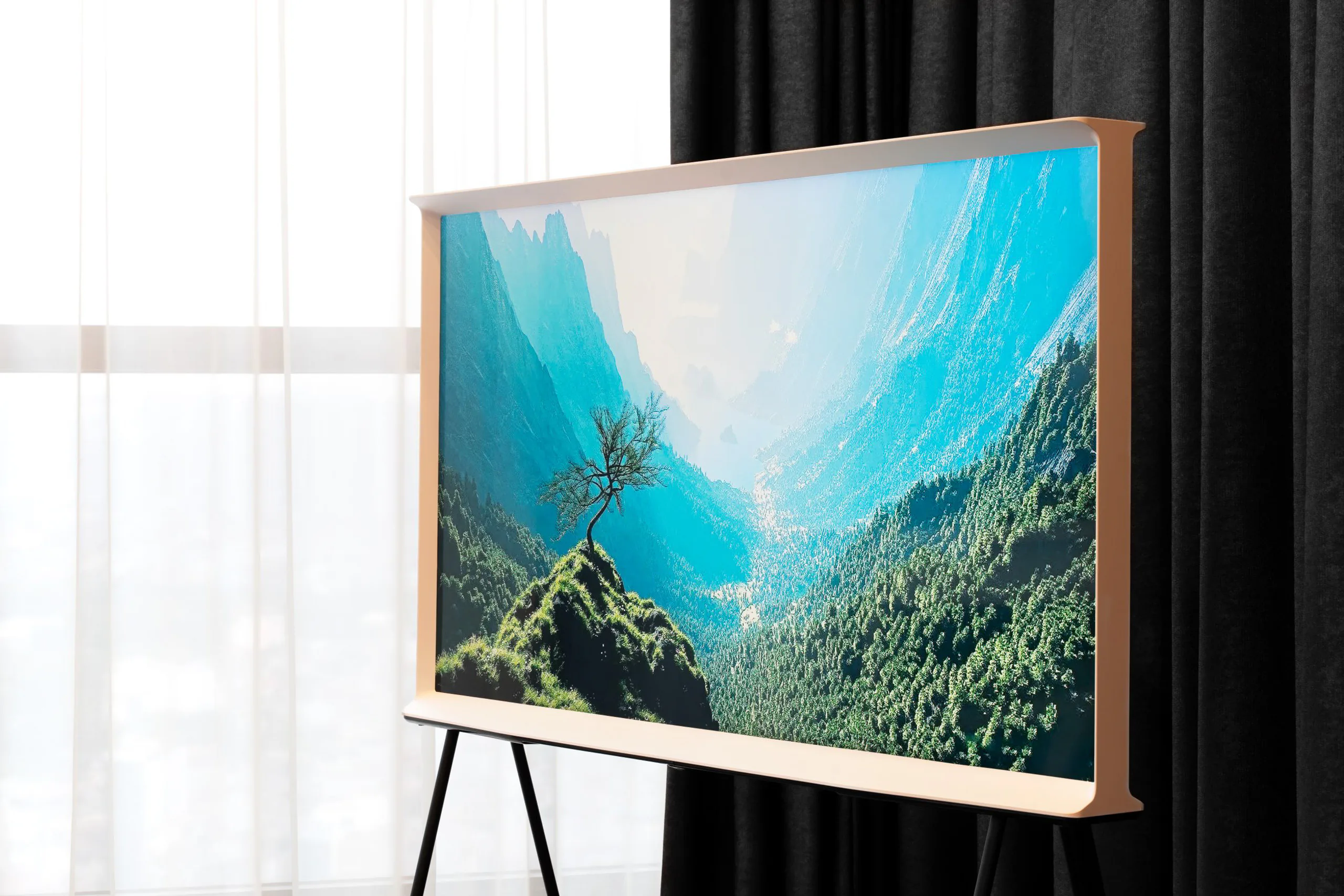 Samsung ra mắt The Serif 65-inch: Kiệt tác thiết kế sáng tạo với màn hình lớn hơn