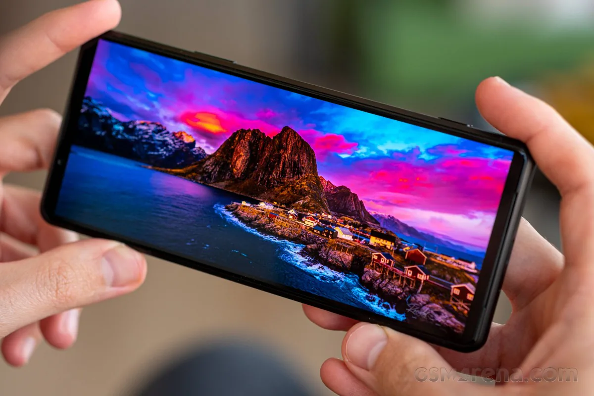 Sony ra mắt smartphone Xperia Pro-I với cảm biến lớn như máy ảnh compact
