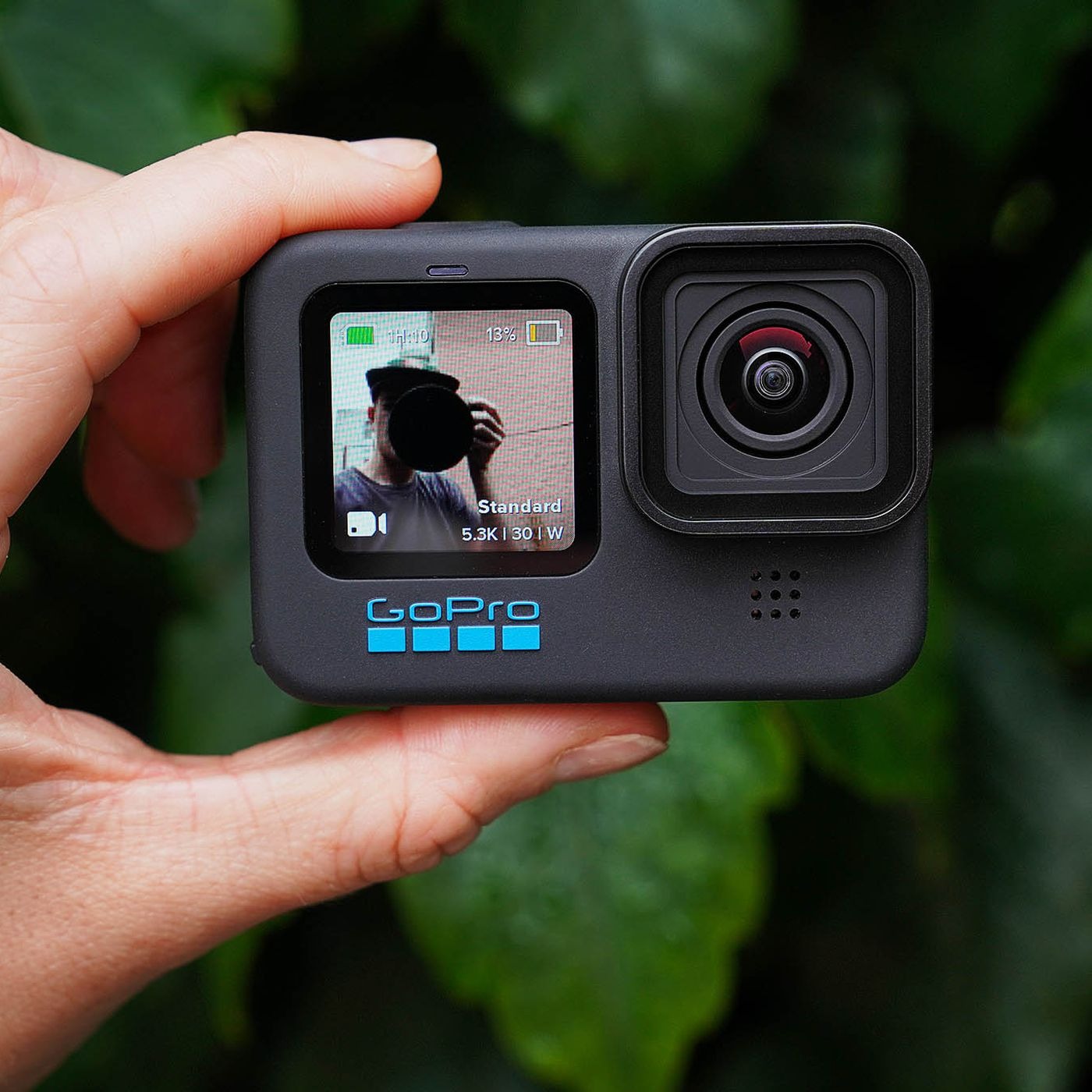 GoPro Hero10 nhận nâng cấp hỗ trợ Max Lens Mod, quay 5.3K SuperView và quay 24p