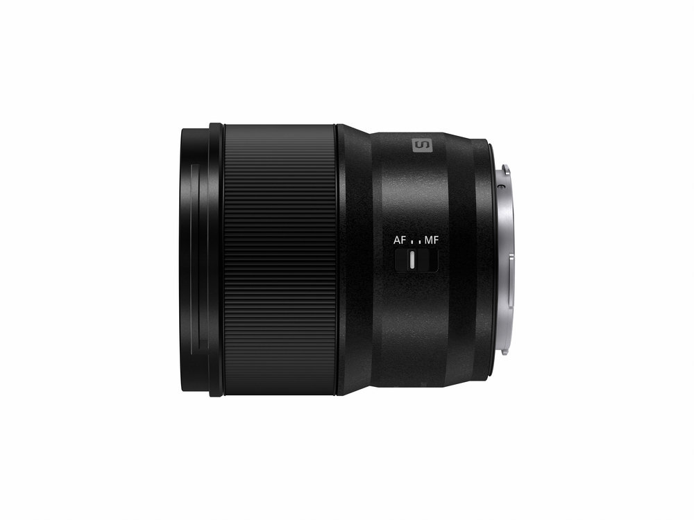 Panasonic ra mắt ống kính một tiêu cự tiêu chuẩn Lumix S 35mm F1.8