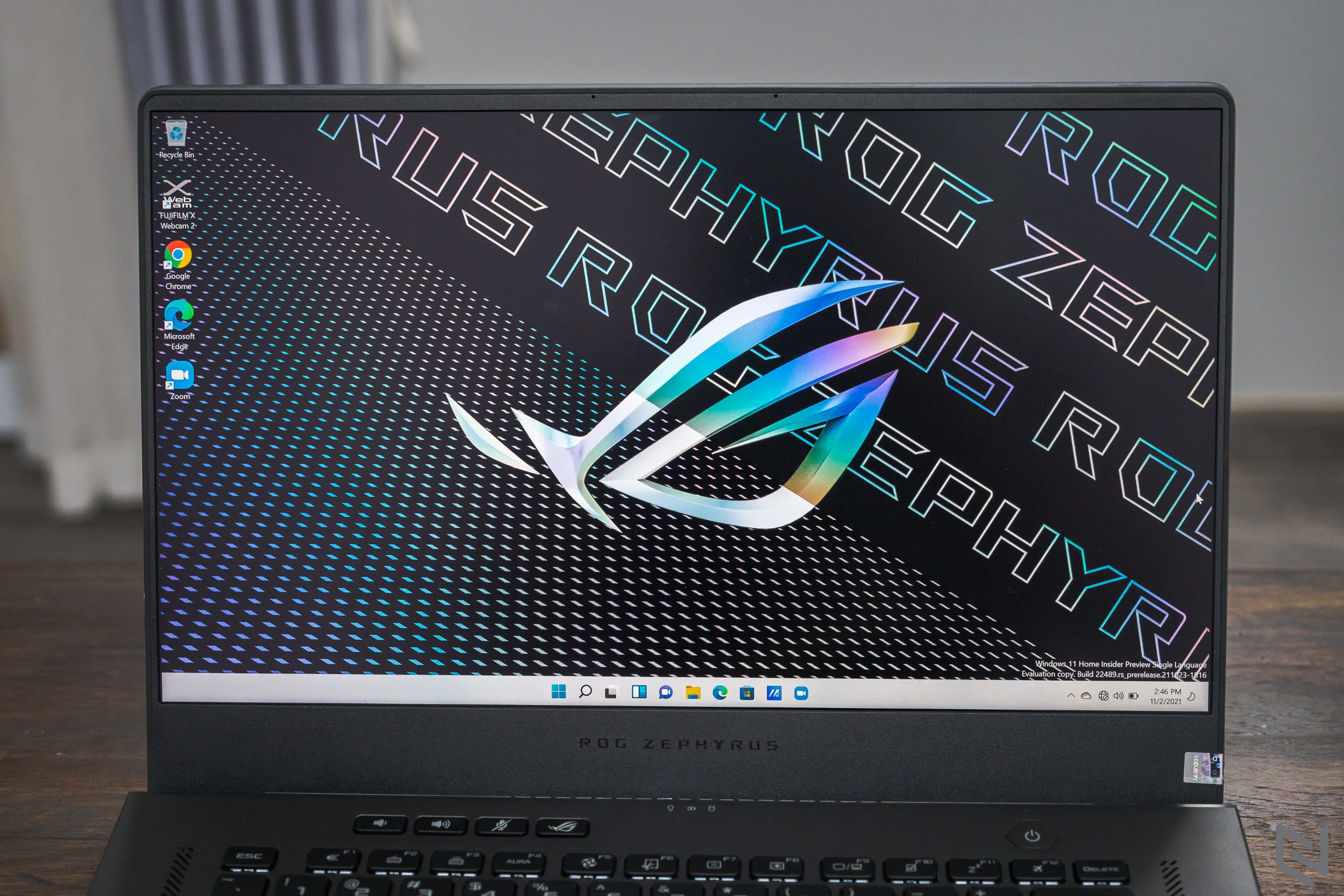 Trên tay ASUS ROG Zephyrus G15 2021: Đơn giản nhưng mạnh mẽ, sự nâng cấp đáng ngỡ ngàng với hiệu năng khủng