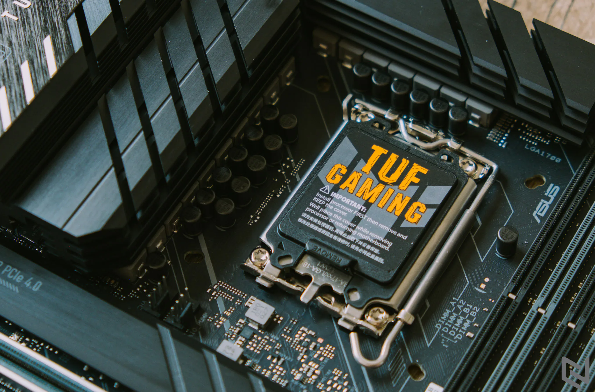 Trên tay bo mạch chủ ASUS TUF Gaming Z690-Plus WiFi D4: Hiệu năng ổn định với hỗ trợ Intel Core 12th