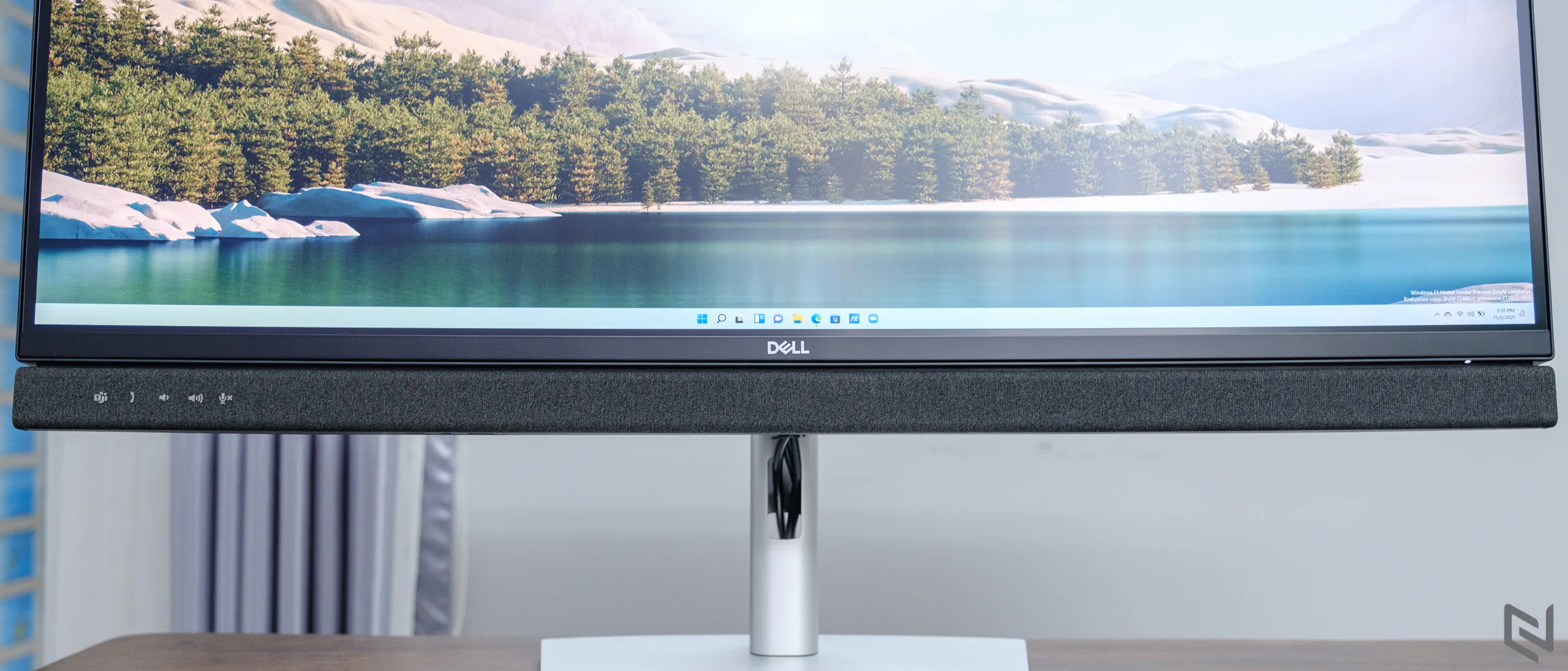 Đánh giá màn hình Dell C3422WE: Kích thước 34-inch tỉ lệ 21:9, độ phân giải WQHD, tích hợp loa và webcam