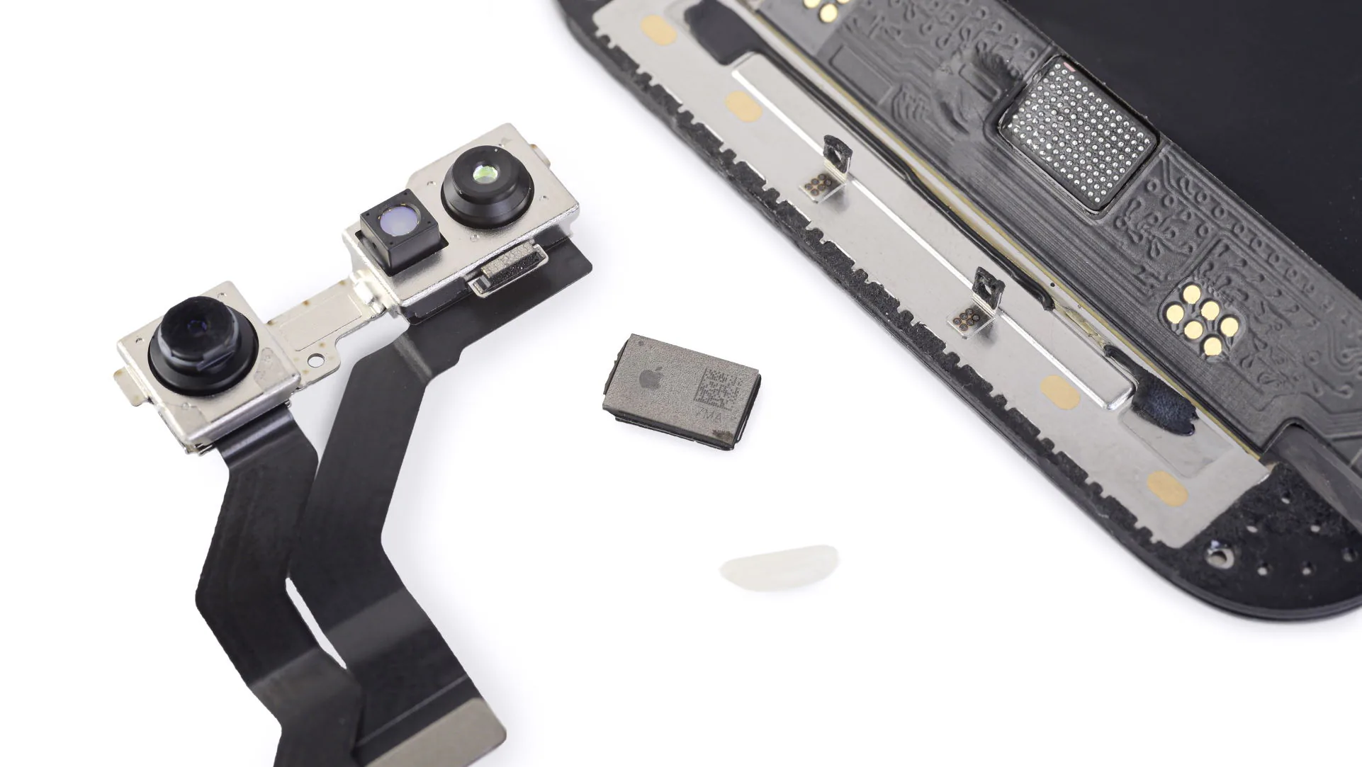 iFixit cảnh báo thay màn hình iPhone 13 có thể làm hỏng Face ID