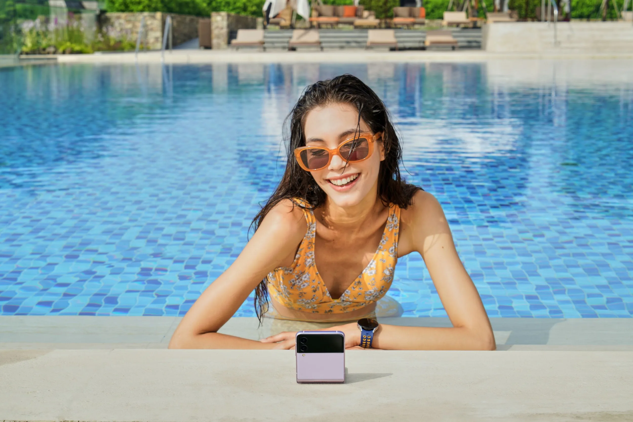 Tạp chí TIME vinh danh Galaxy Z Flip3 trong danh sách “The Best Inventions of 2021”