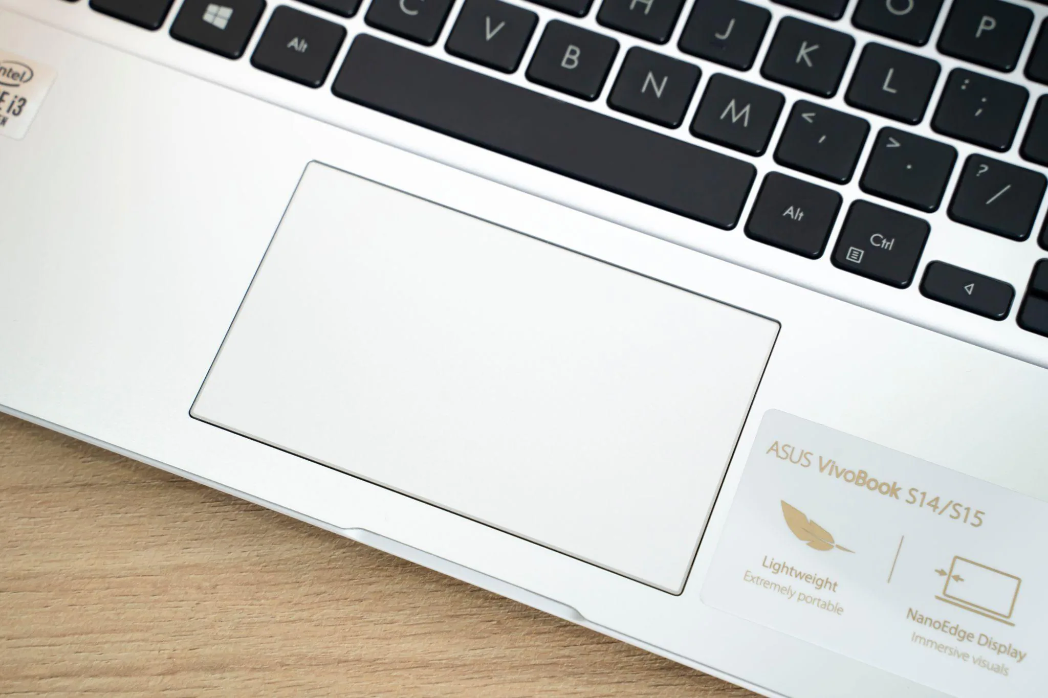 Top 5 laptop mỏng nhẹ, cấu hình tốt giá từ 12 triệu đáng mua nhất
