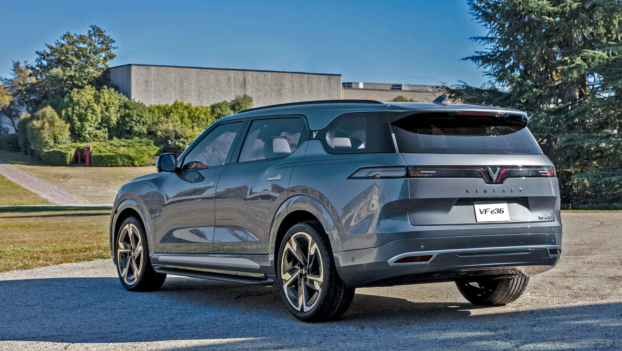 Vinfast ra mắt thương hiệu xe điện tại Los Angeles Auto show 2021