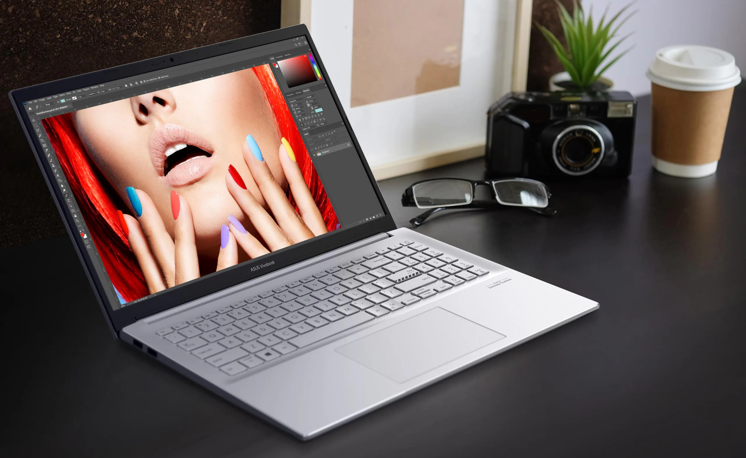 ASUS giới thiệu Vivobook 14 OLED (M3401), hiệu năng bức phá với chip AMD 8 nhân Ryzen 7 5800H
