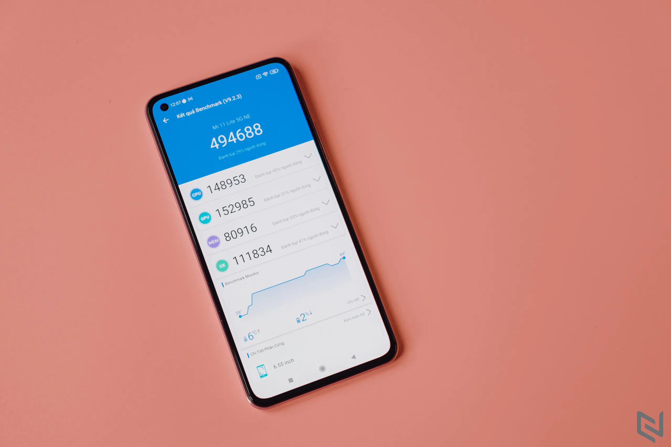 Không chỉ mỏng nhẹ bậc nhất phân khúc, Xiaomi 11 Lite 5G NE còn là smartphone giải trí đáng gờm theo bạn trong mọi cuộc vui