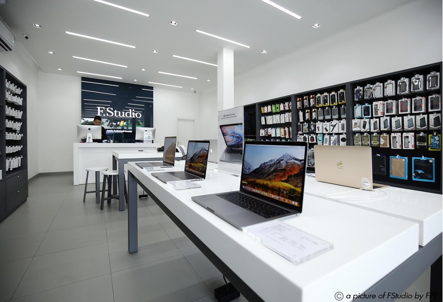 FPT Shop & F.Studio by FPT là chuỗi cửa hàng chính hãng đầu tiên mở bán Macbook Pro 14” | 16” 2021 vi xử lý M1 Pro & M1 Max
