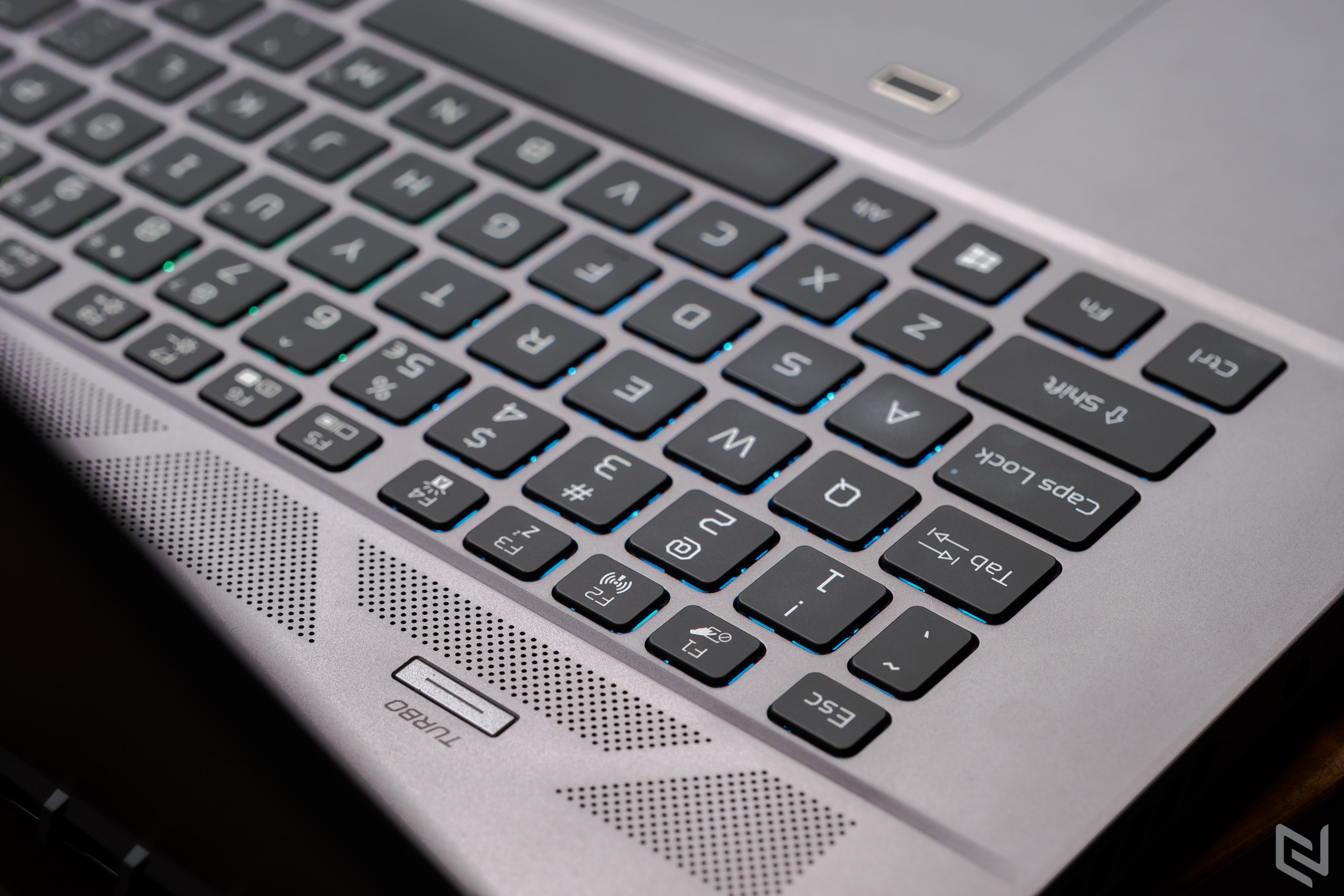 Acer giới thiệu laptop gaming mỏng nhẹ hiệu năng khủng Predator Triton 500 SE tại Việt Nam, giá từ 60 triệu