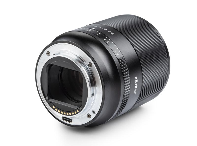 Viltrox ra mắt ống kính 50mm F1.8 cho Sony E và Nikon Z giá 380 USD