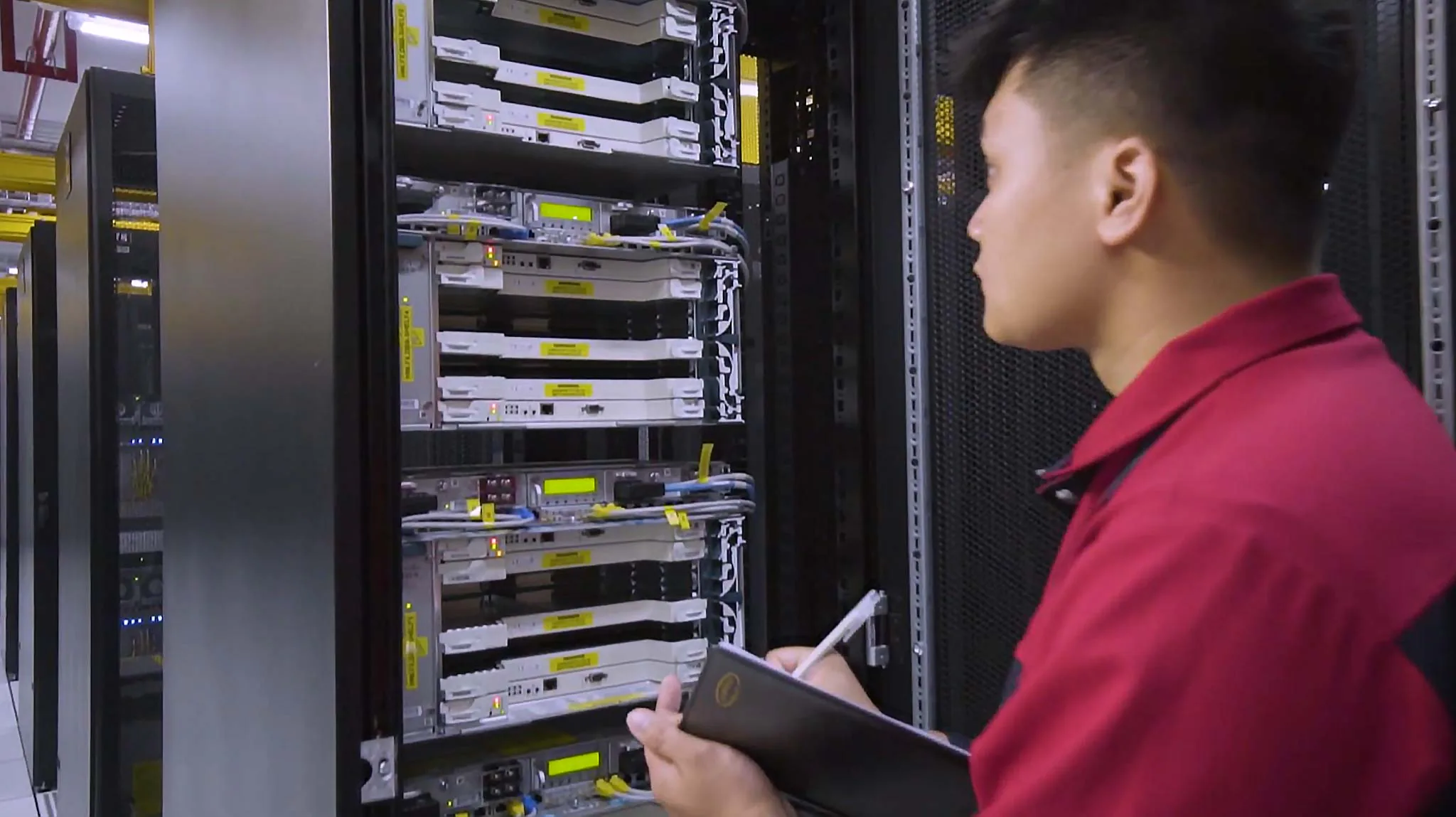 Trung tâm dữ liệu FPT Fornix của Viễn thông Quốc tế FPT thắng lớn tại lễ trao giải Cloud & Data Center khu vực Đông Nam Á
