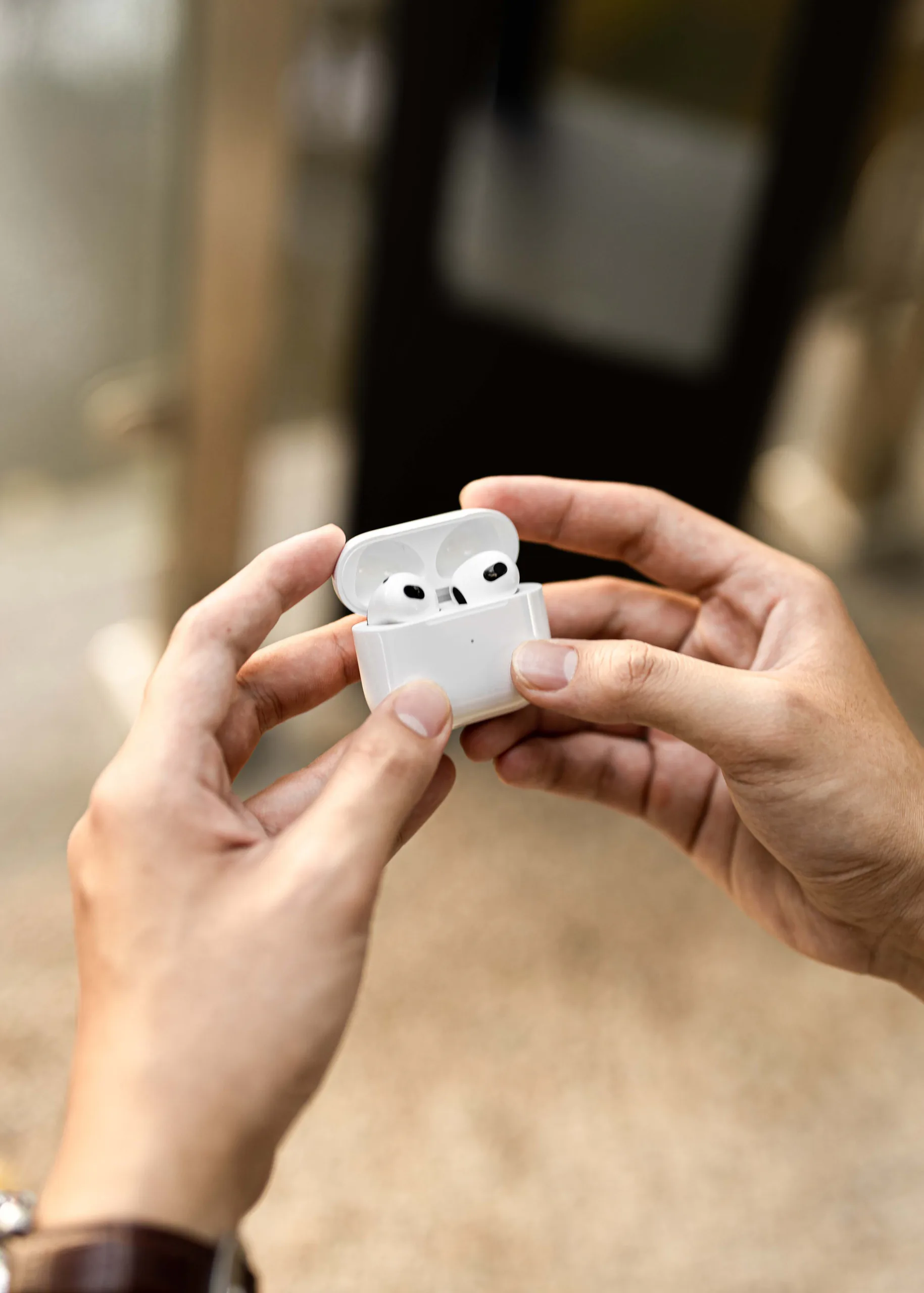 FPT Shop & F.Studio by FPT tiên phong lên kệ AirPods 3 với giá hấp dẫn 4.99 triệu đồng