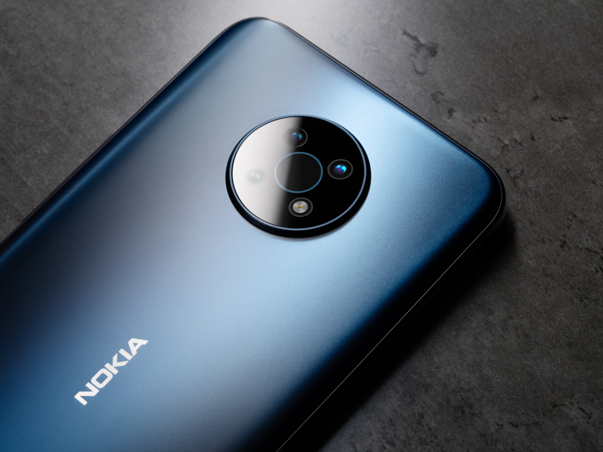 Các smartphone Nokia của HMD Global bị buộc rút gần hết các mẫu tại Đức