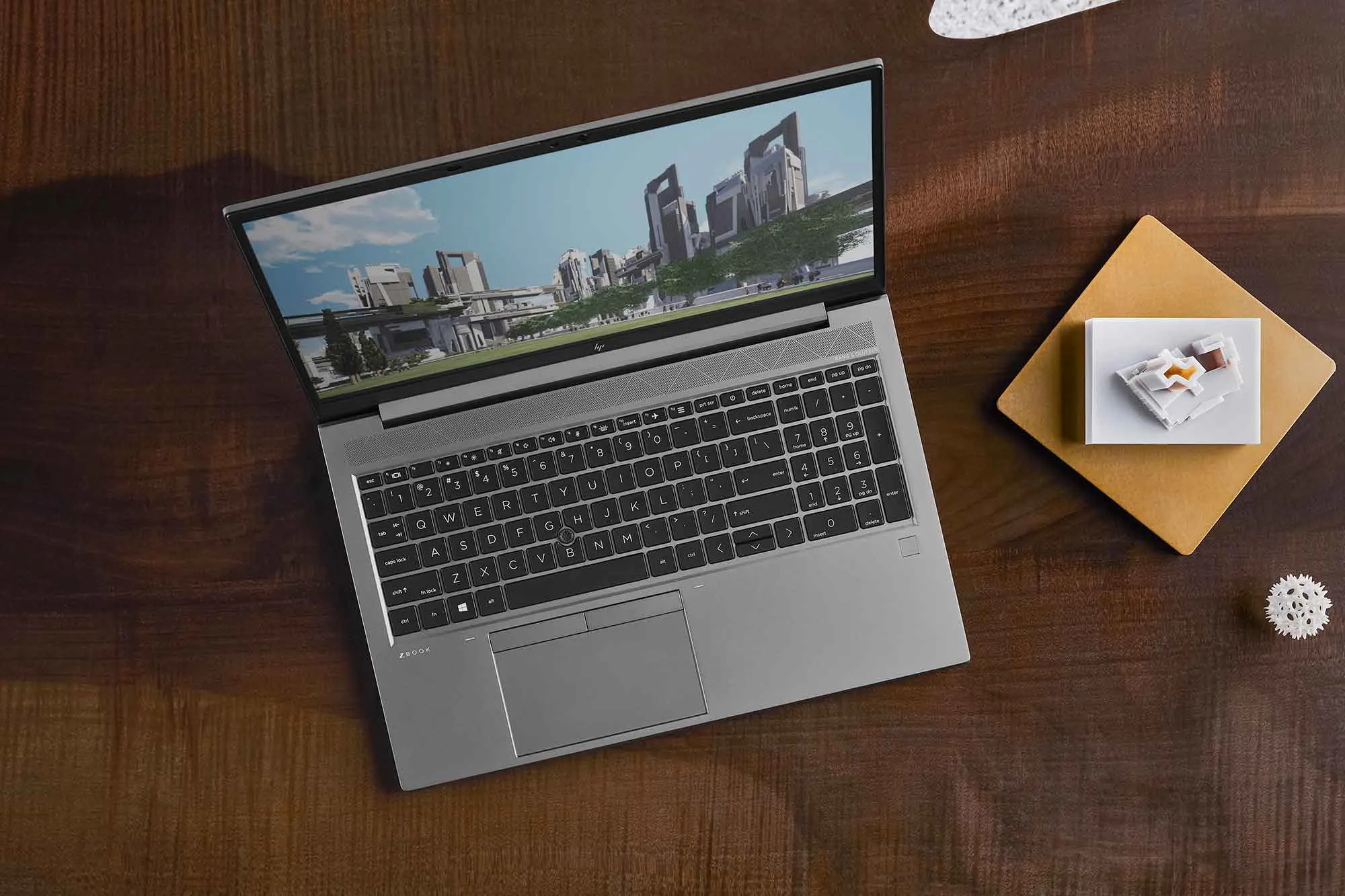 HP mang đến trải nghiệm máy tính cá nhân đa dạng, hỗ trợ người dùng làm việc, học tập và giải trí tại nhà hiệu quả