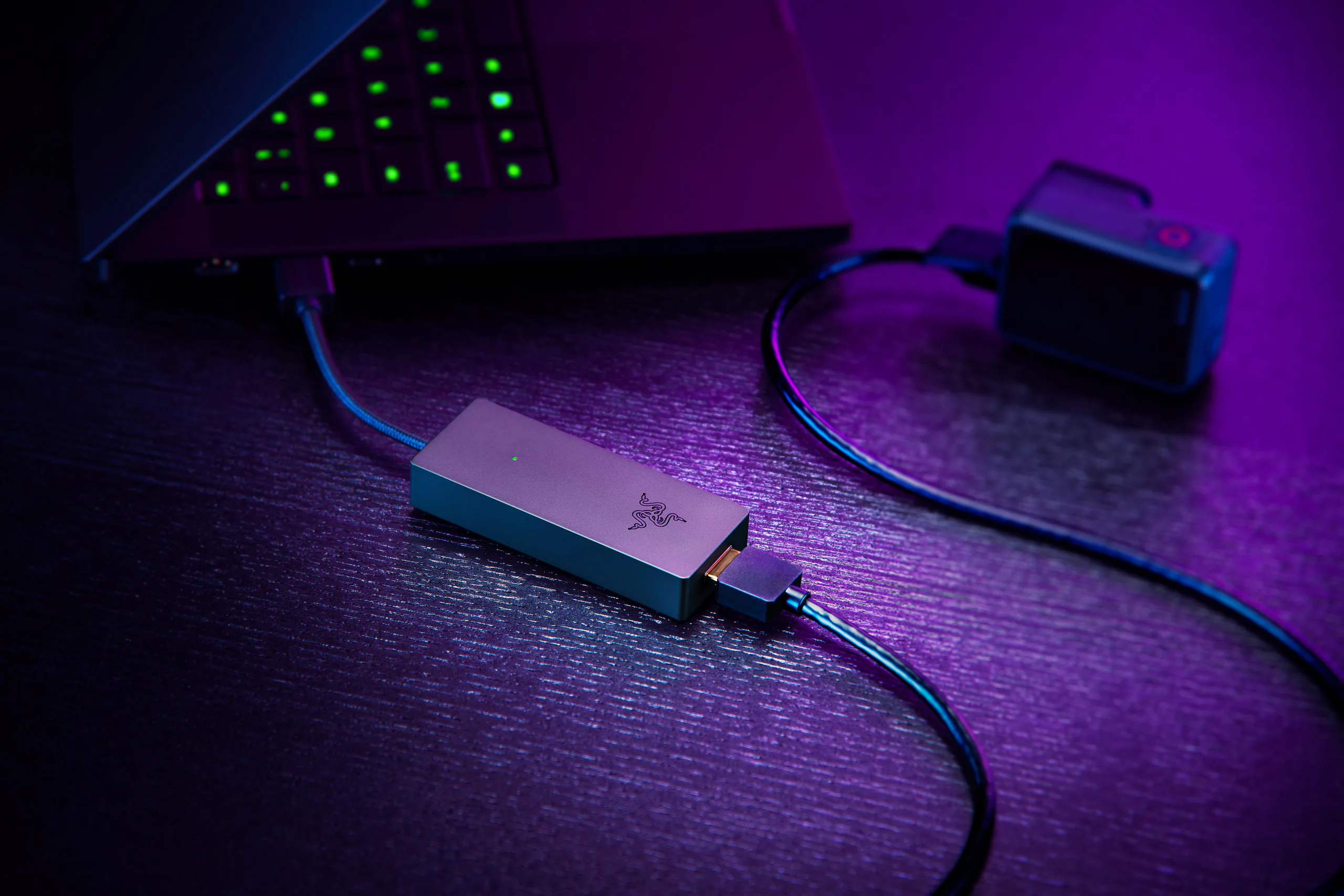 Razer ra mắt webcam Kiyo X và capture card Ripsaw X dành cho streamer tương lai