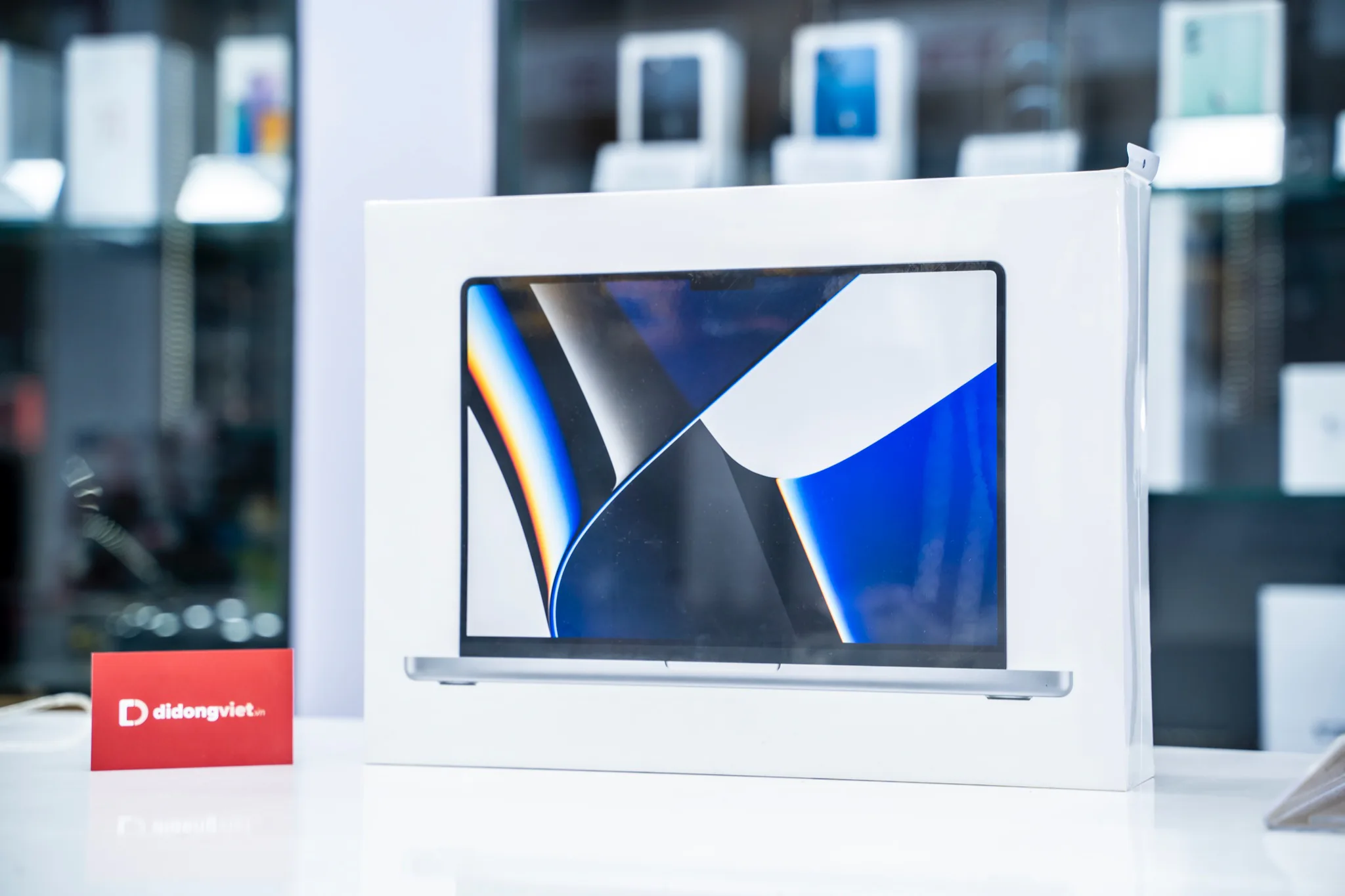 Macbook Pro 2021 cập bến thị trường Việt Nam, giá từ 52.99 triệu đồng