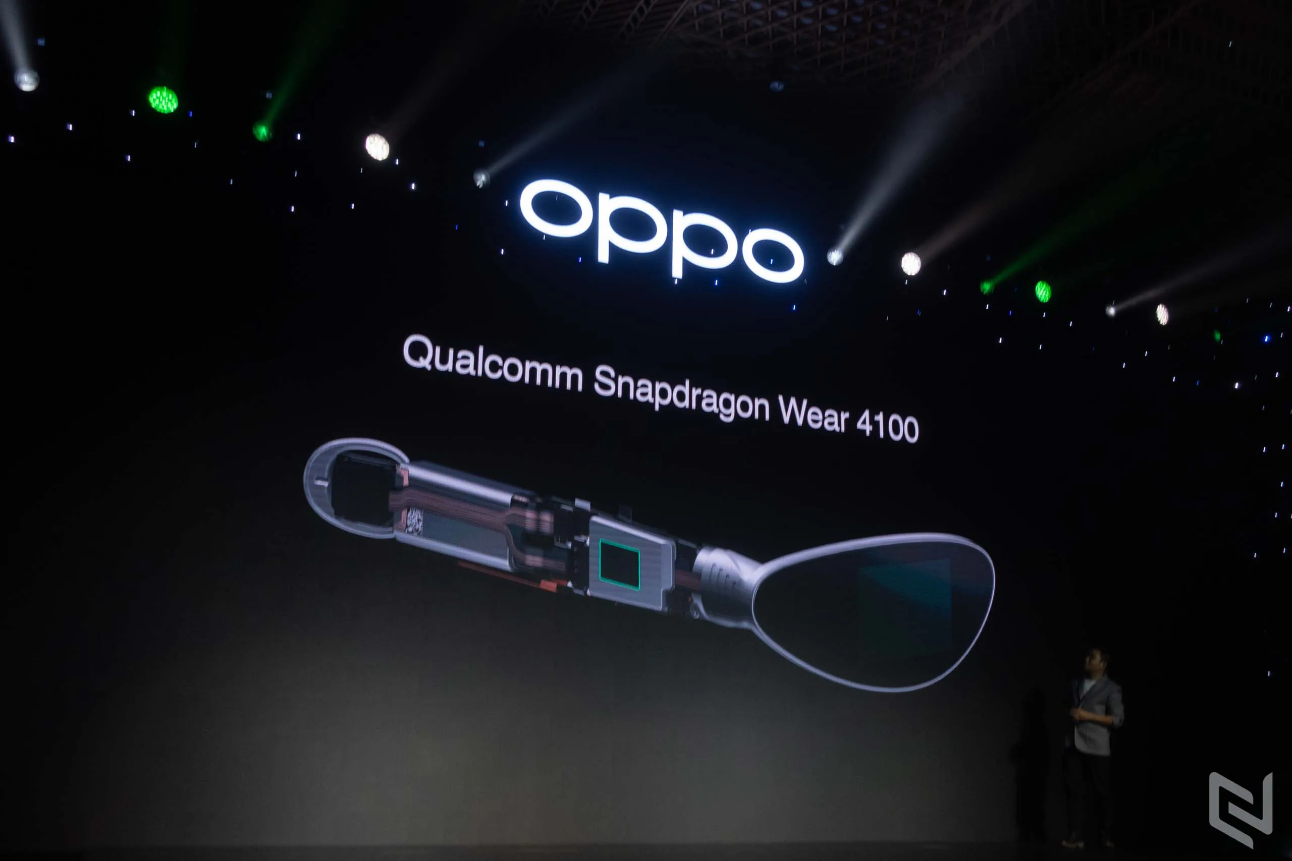 OPPO giới thiệu Air Glass, với thiết kế cánh ve sầu sáng tạo và trang bị máy chiếu siêu nhỏ Spark