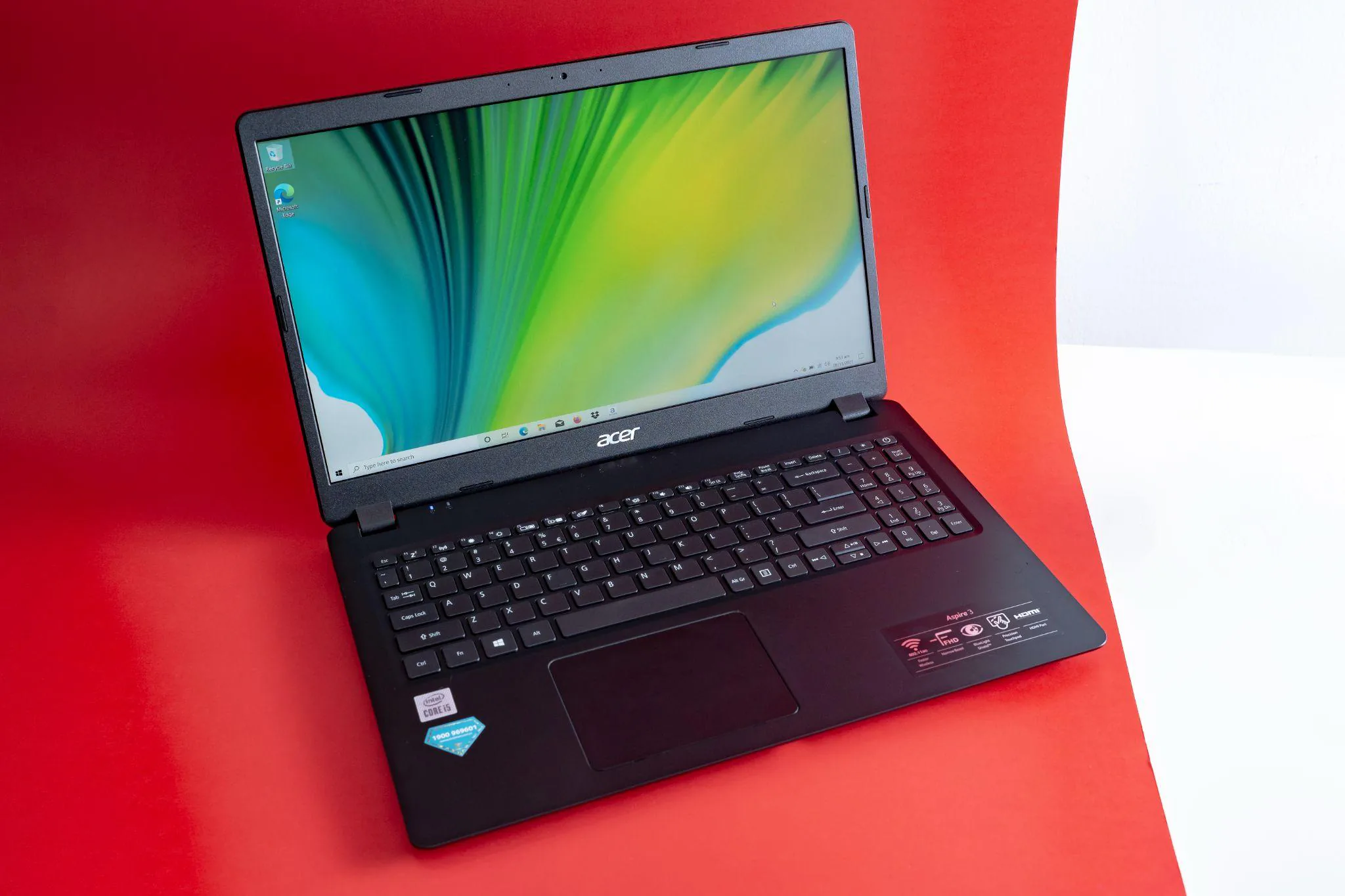 Smartphone, laptop, phụ kiện giảm đến 64% , kích cầu thị trường cuối năm bằng khung giờ giá sốc giảm thêm