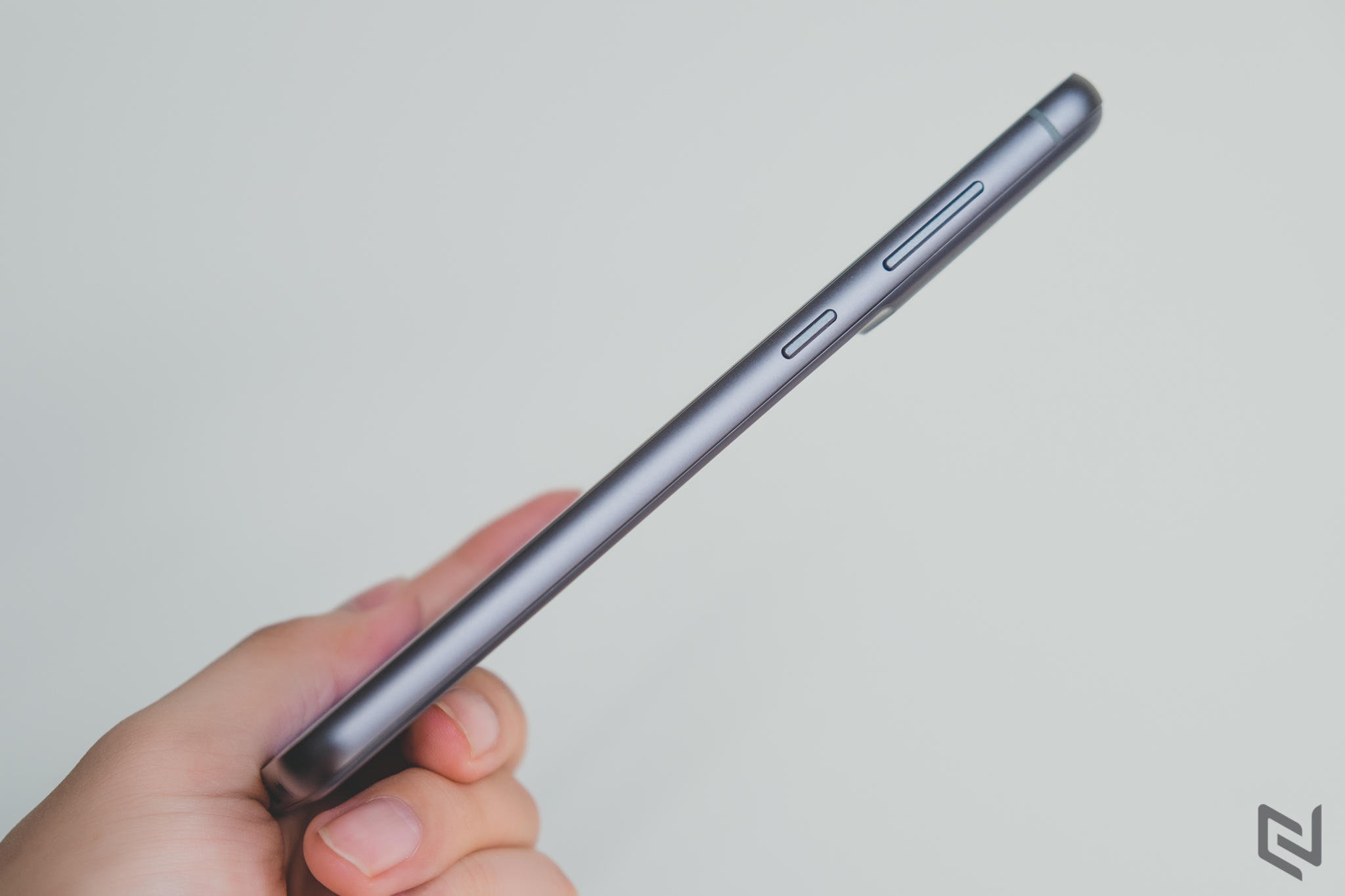 Mở hộp Samsung Galaxy S21 FE 5G: Smartphone dành cho fan với loạt tính năng cao cấp